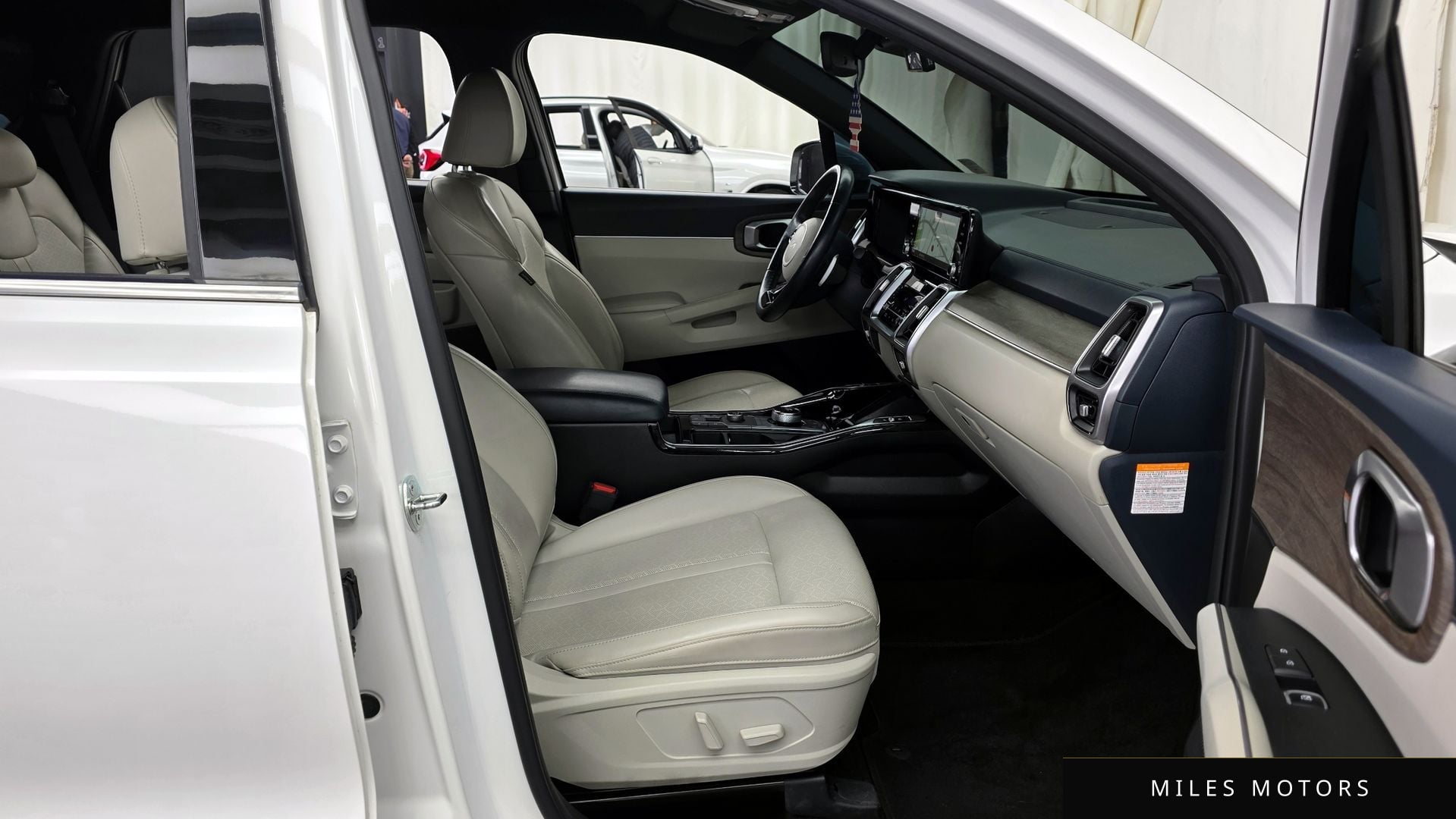 Kia Sorento 2023 — миниатюра 11