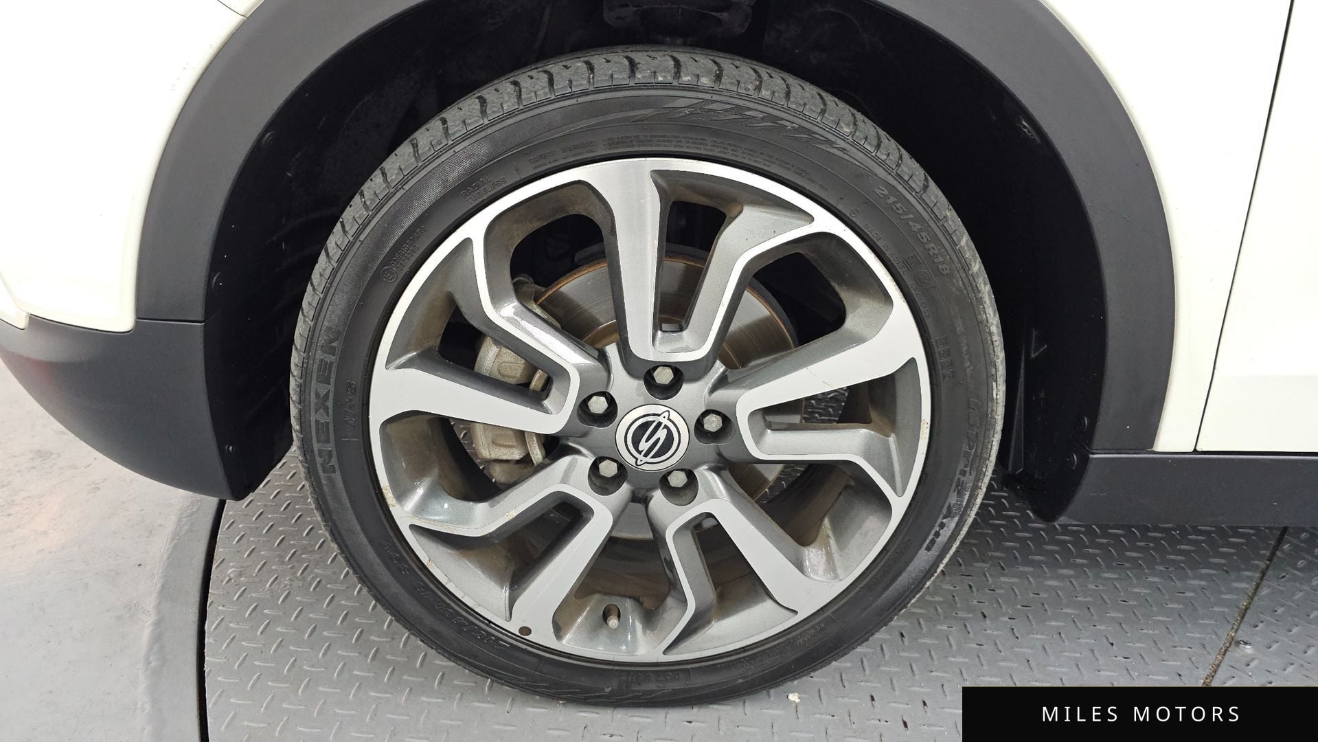 KG Mobility Tivoli 2016 — миниатюра 5