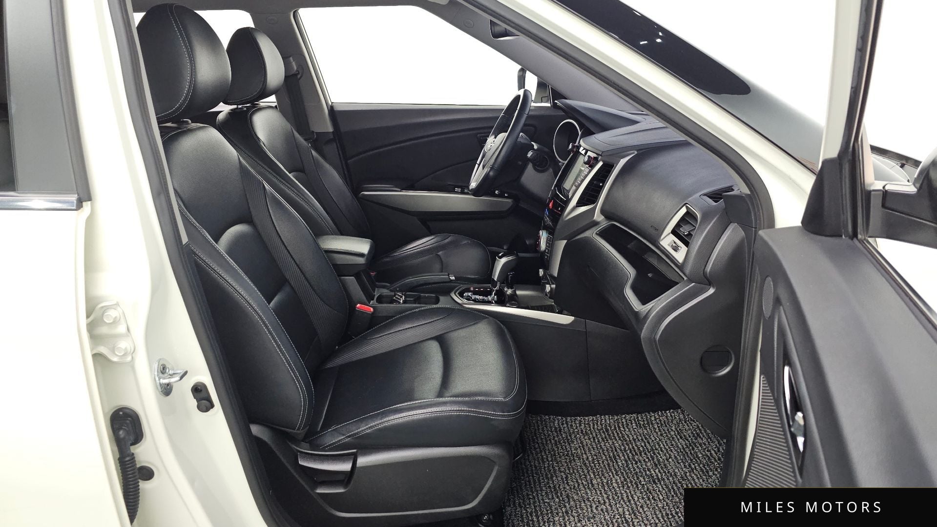 KG Mobility Tivoli 2016 — миниатюра 11
