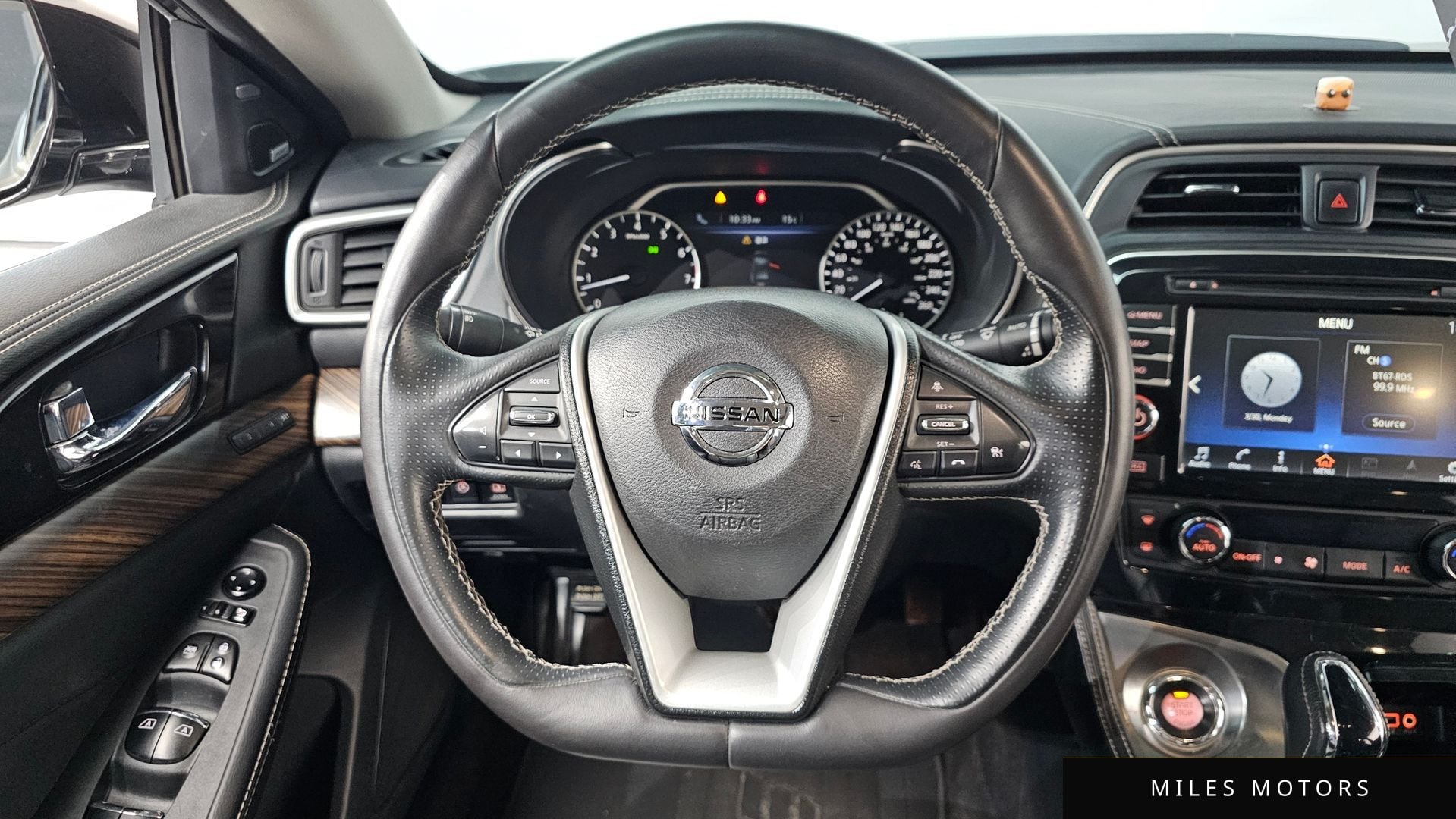 Nissan Maxima 2017 — миниатюра 13