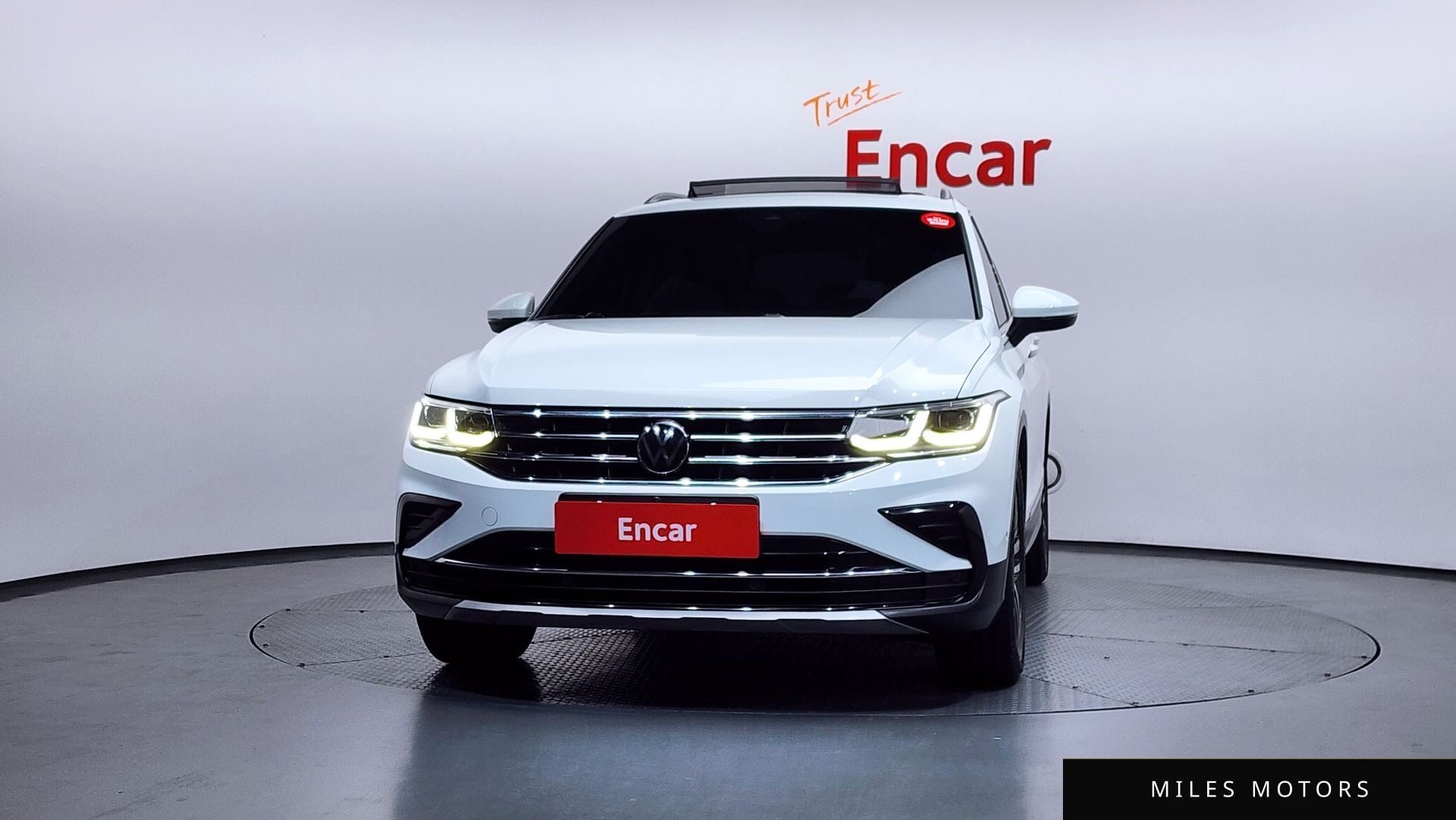 Volkswagen 티구안 2022 — миниатюра 3