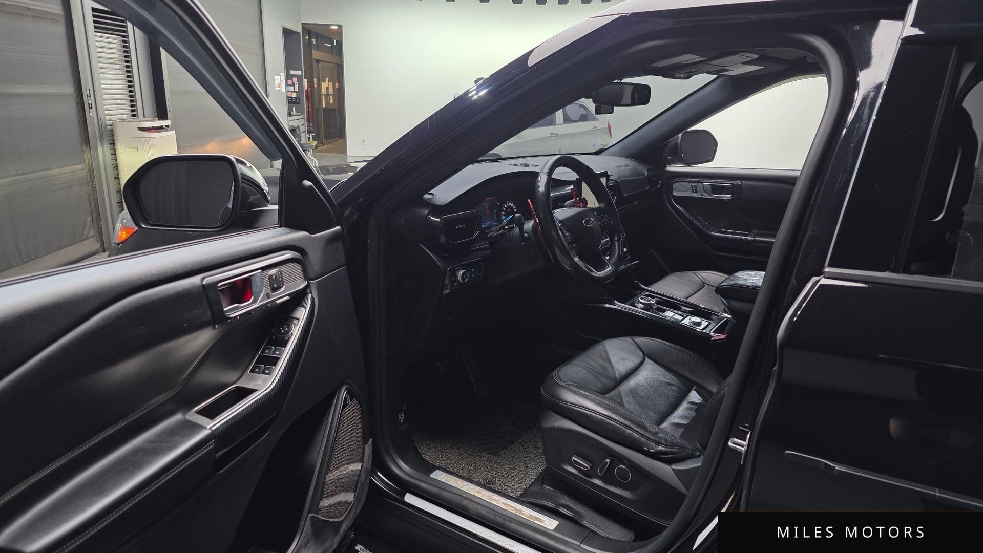 Ford 익스플로러 2020 — миниатюра 10