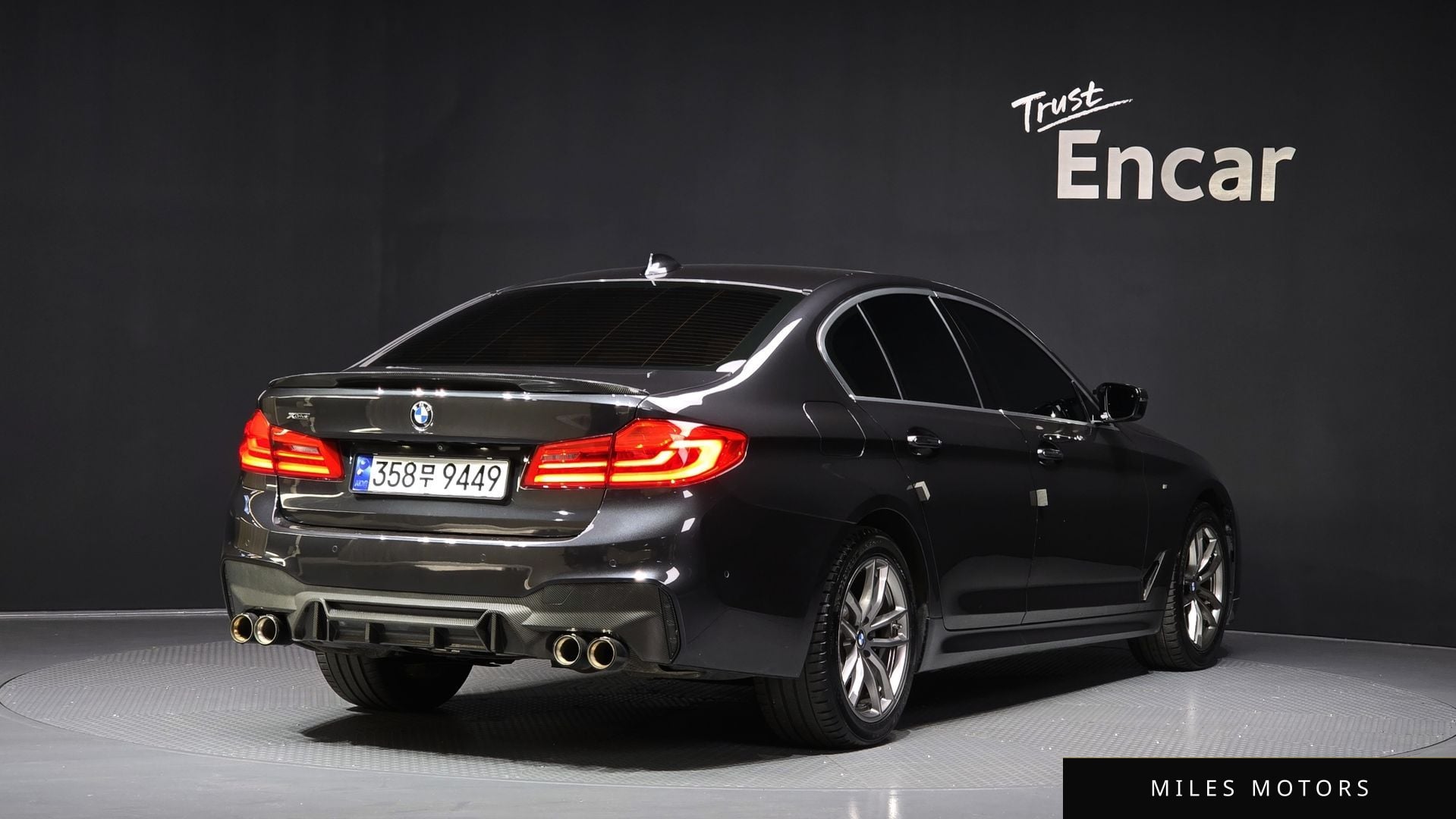 BMW 5 Series (G30) 2018 — миниатюра 2