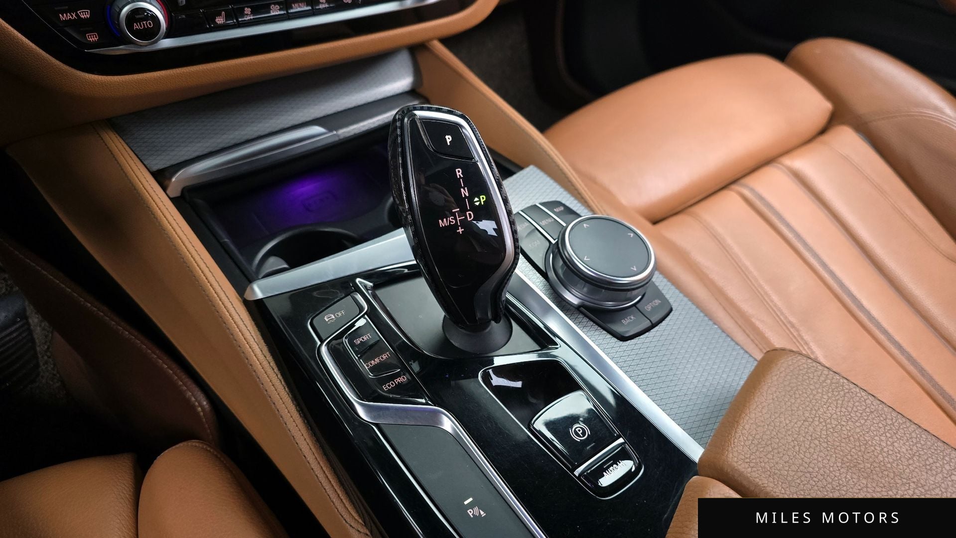 BMW 5 Series (G30) 2018 — миниатюра 9