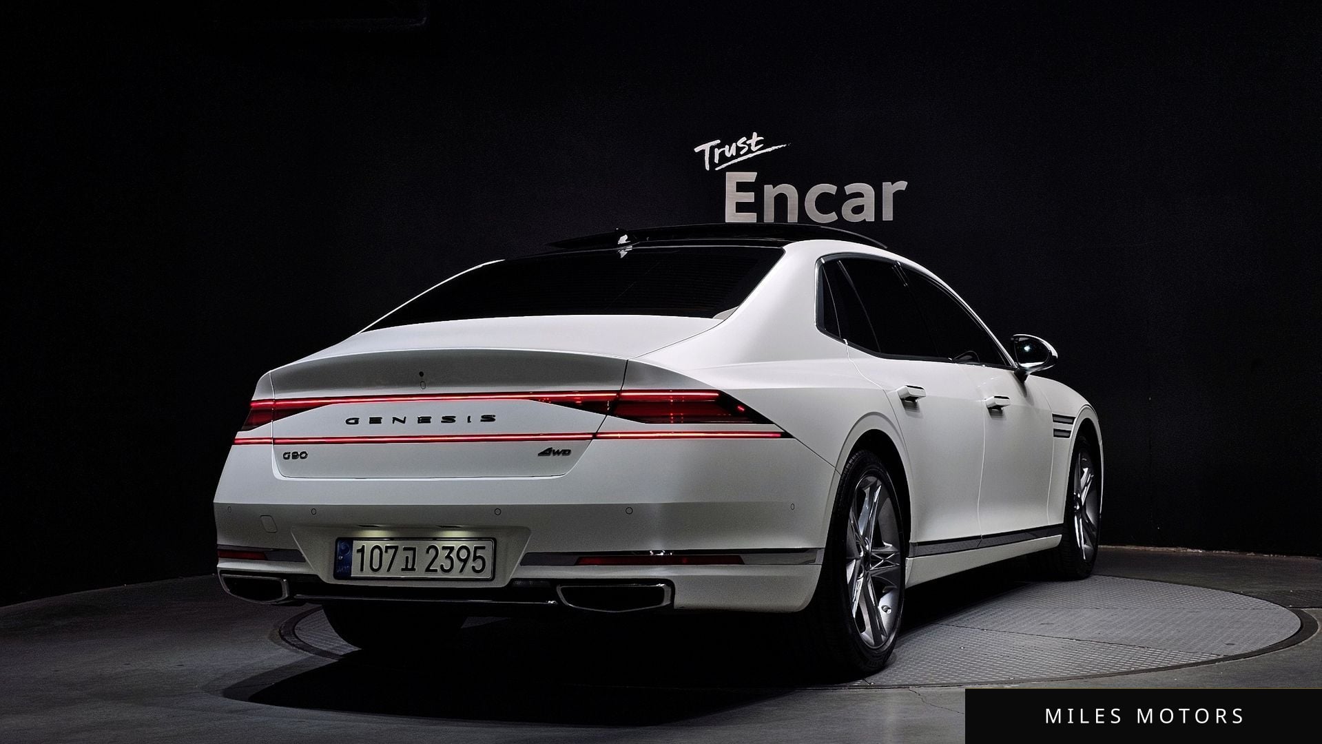 Genesis G90 (RS4) 2022 — миниатюра 2