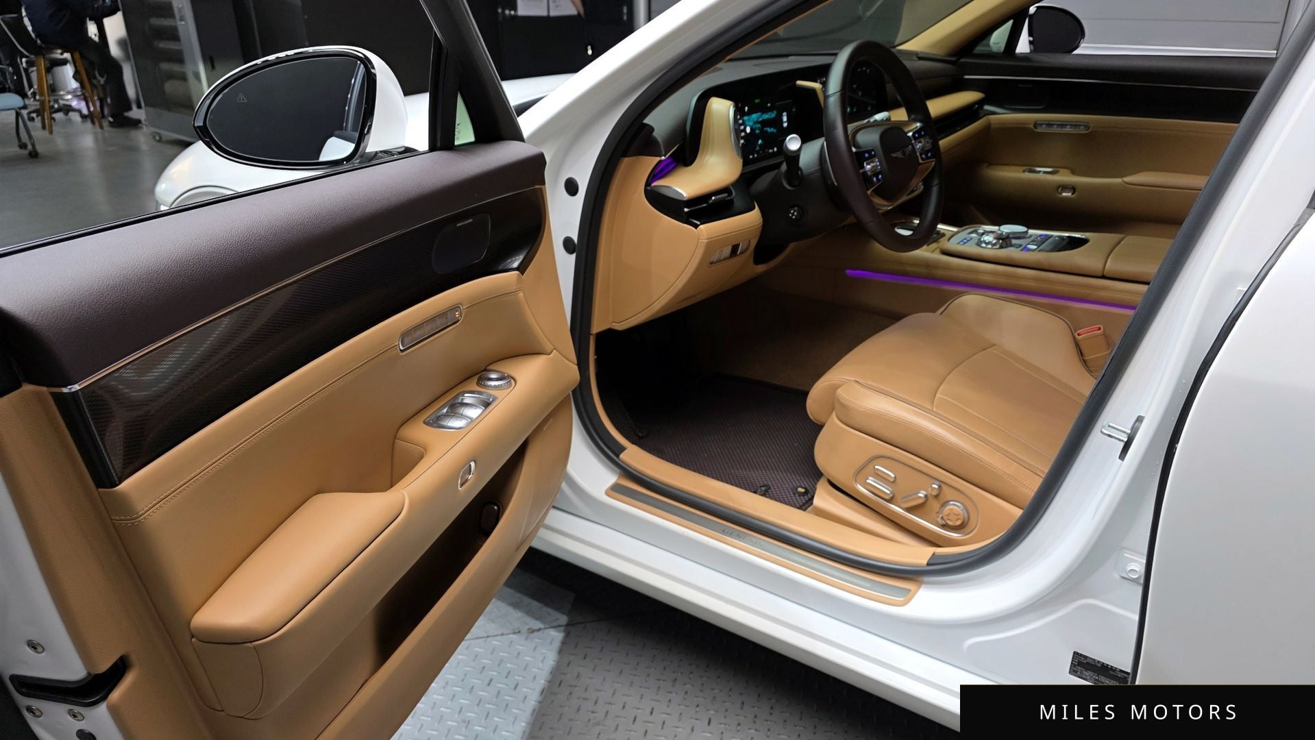 Genesis G90 (RS4) 2022 — миниатюра 11