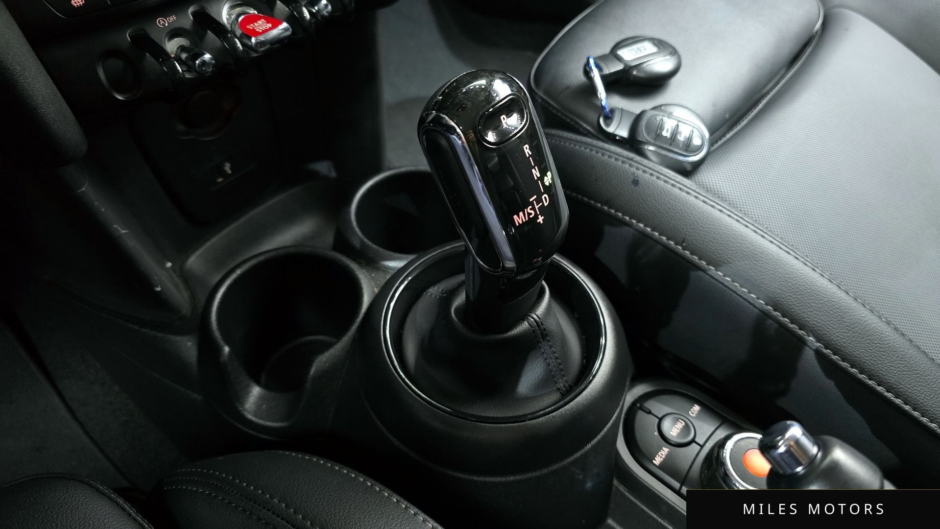 MINI Cooper 2021 — миниатюра 9