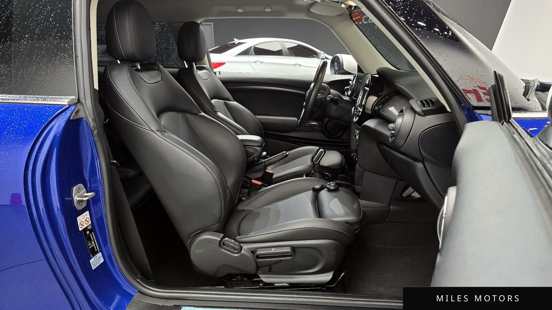 MINI Cooper 2021 — миниатюра 10