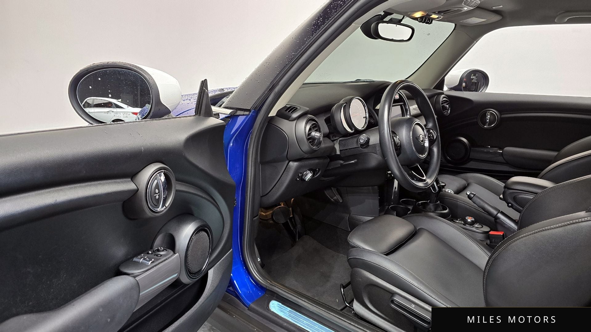 MINI Cooper 2021 — миниатюра 11