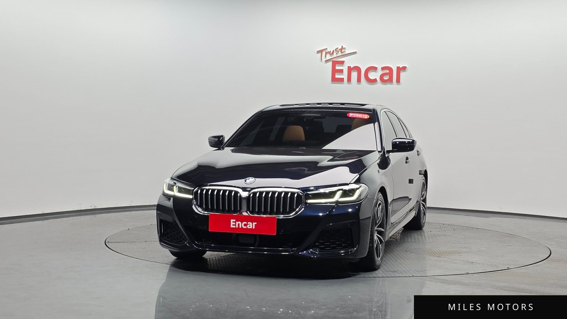 BMW 5시리즈 (G30) 2023 — миниатюра 2