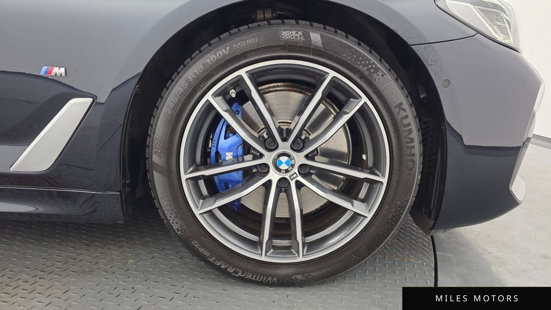 BMW 5시리즈 (G30) 2023 — миниатюра 4