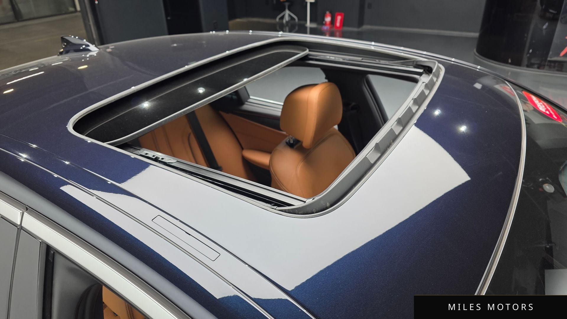 BMW 5시리즈 (G30) 2023 — миниатюра 19