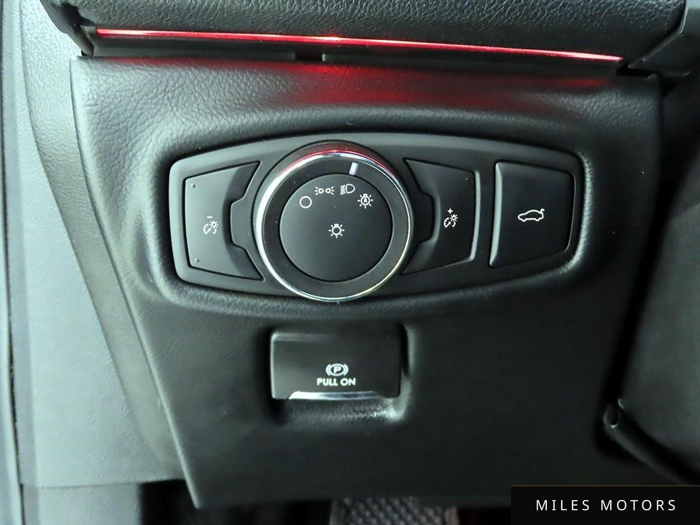 Lincoln MKZ 2018 — миниатюра 12