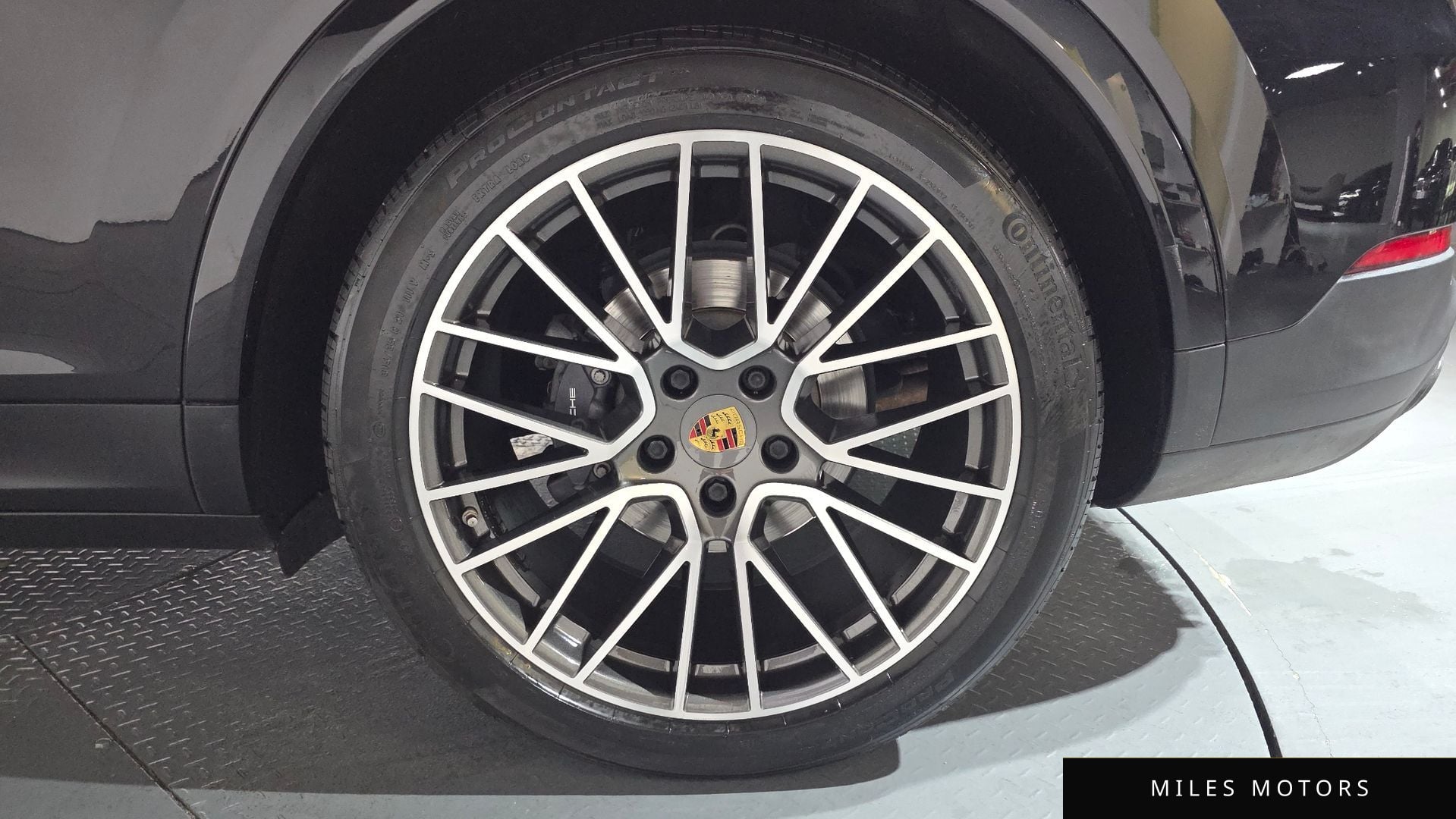 Porsche 카이엔 (PO536) 2021 — миниатюра 4