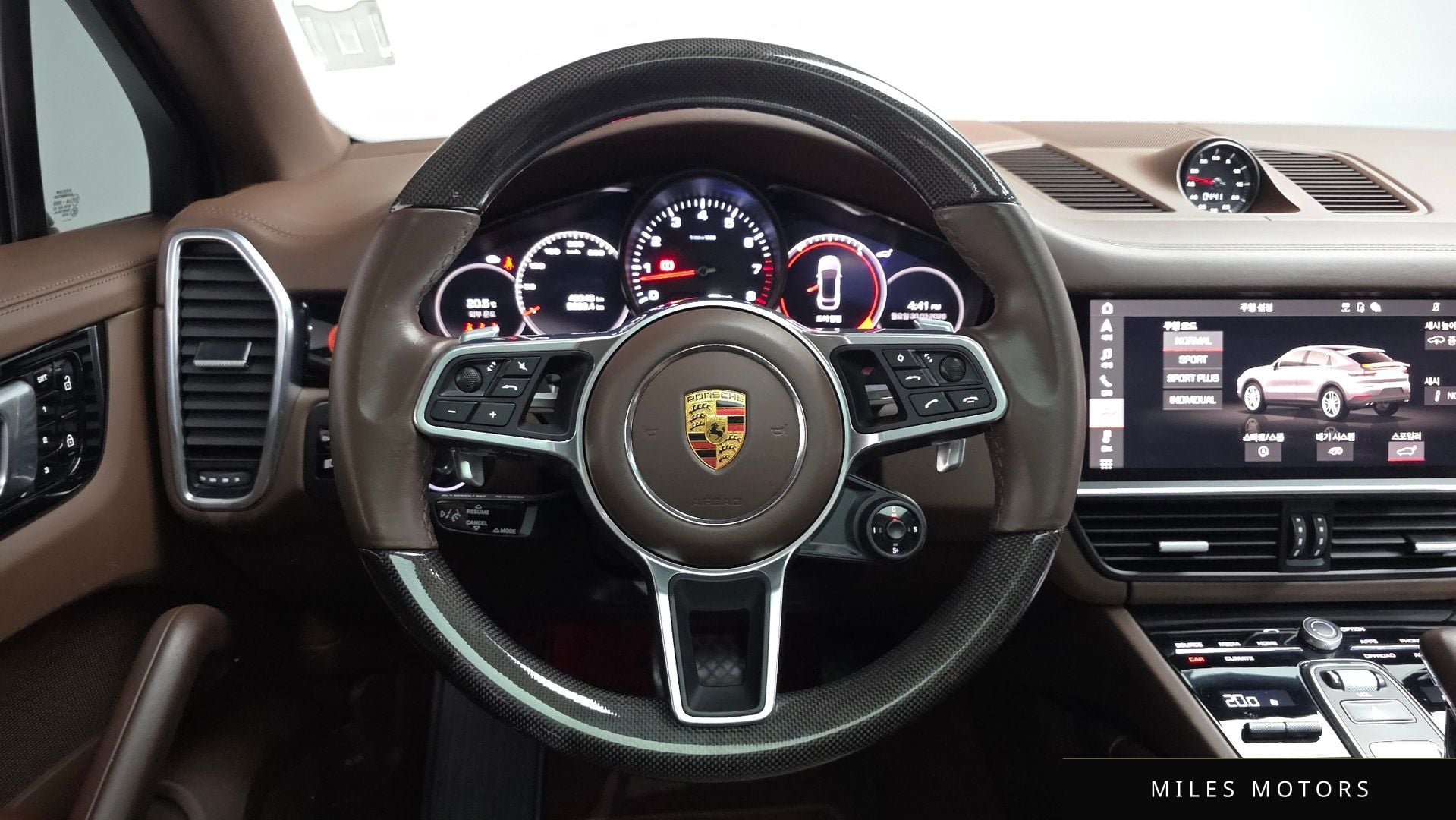 Porsche 카이엔 (PO536) 2021 — миниатюра 13