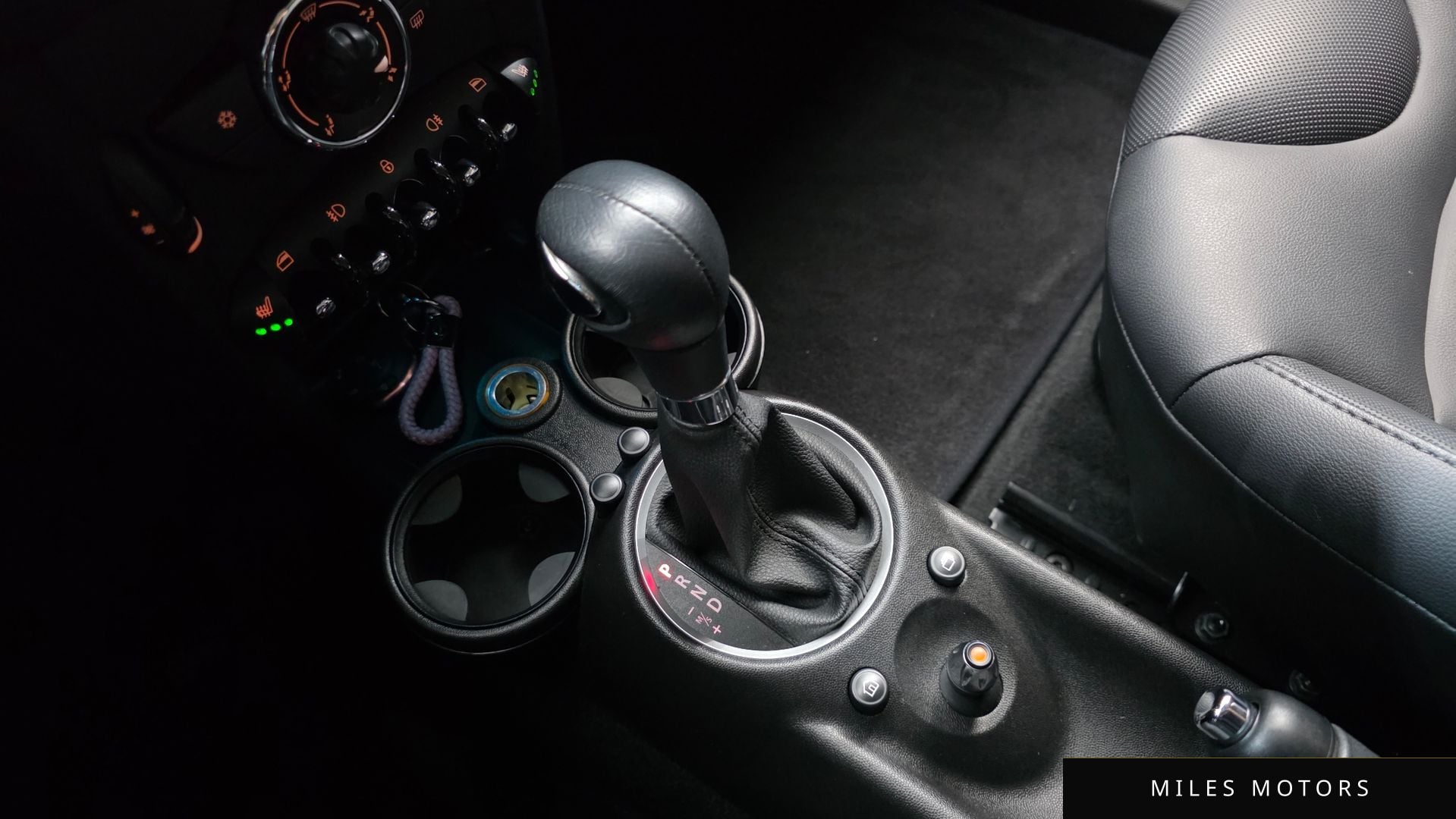 MINI Cooper 2012 — миниатюра 9