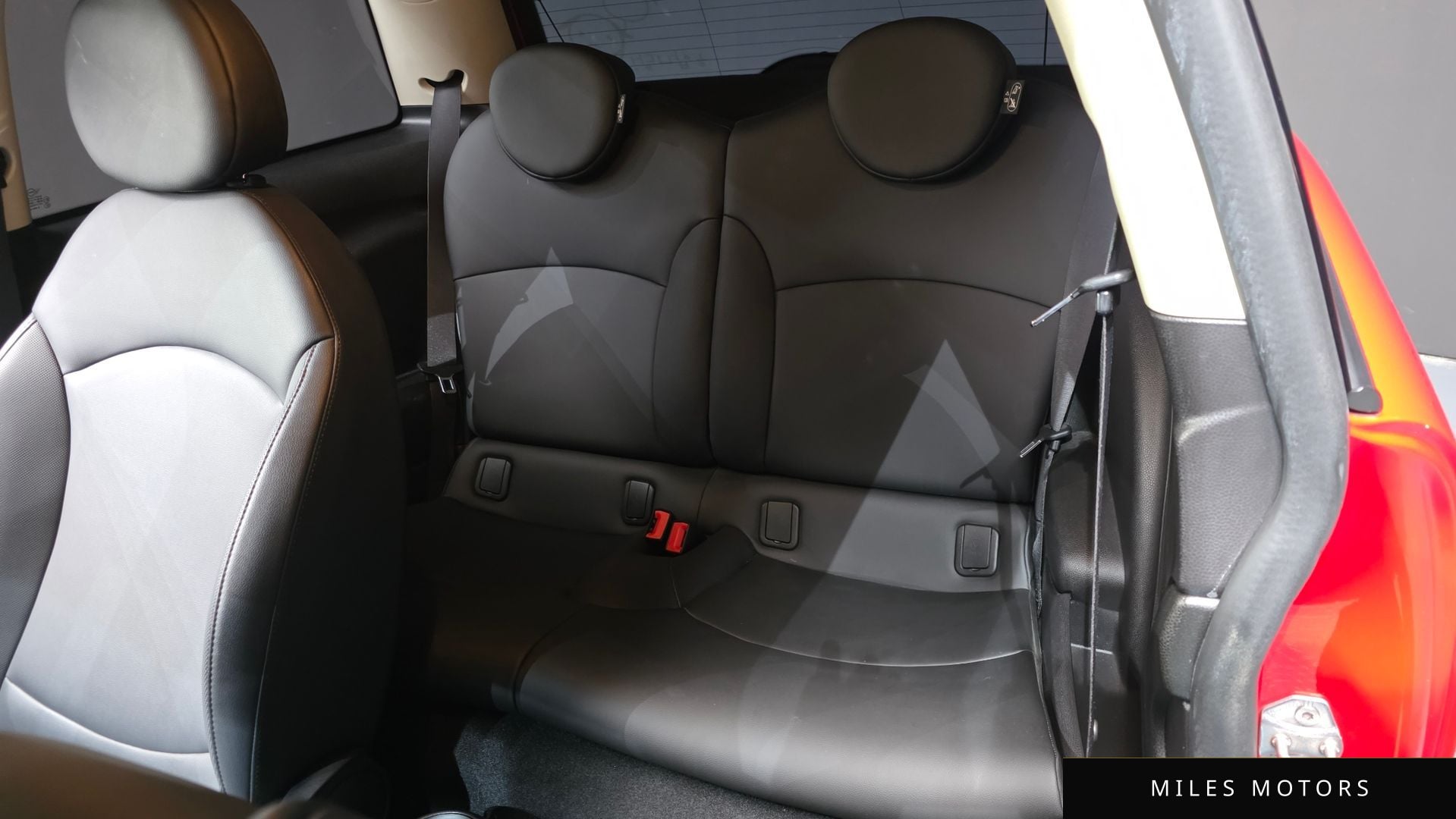 MINI Cooper 2012 — миниатюра 12