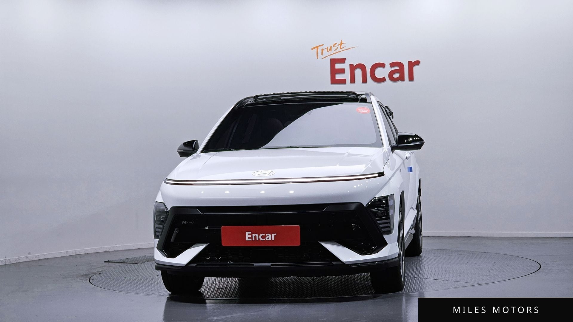 Hyundai Kona 2023 — миниатюра 3