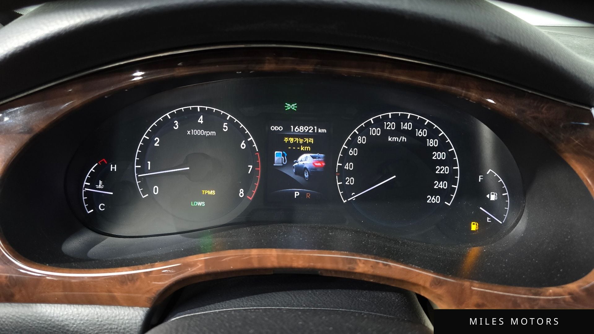 Hyundai Genesis 2010 — миниатюра 8