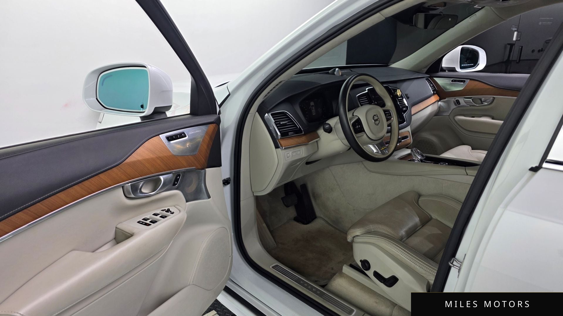 Volvo XC90 2020 — миниатюра 9