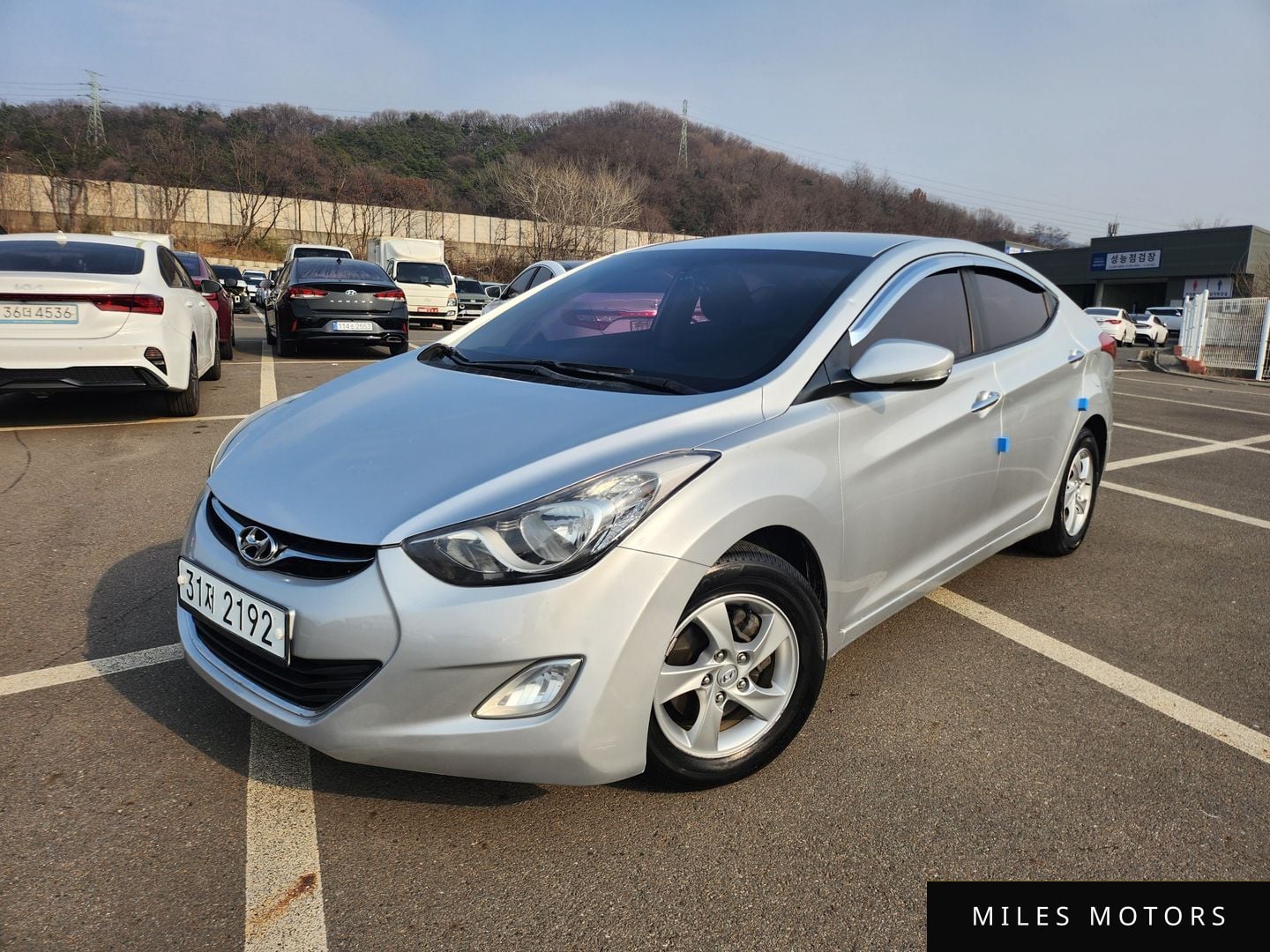 Hyundai AVANTE 2012 — миниатюра 3