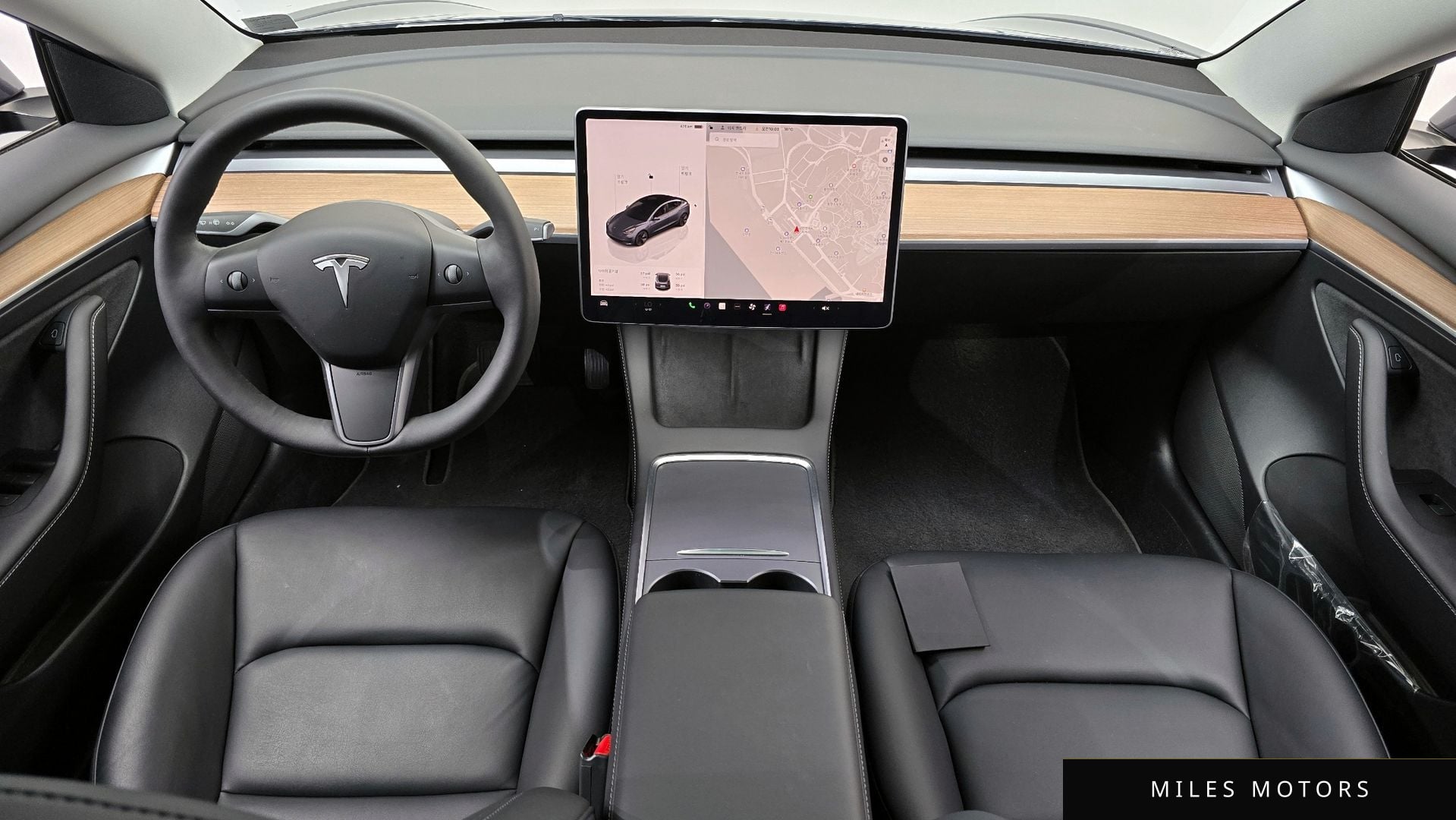 Tesla Model 3 2022 — миниатюра 7