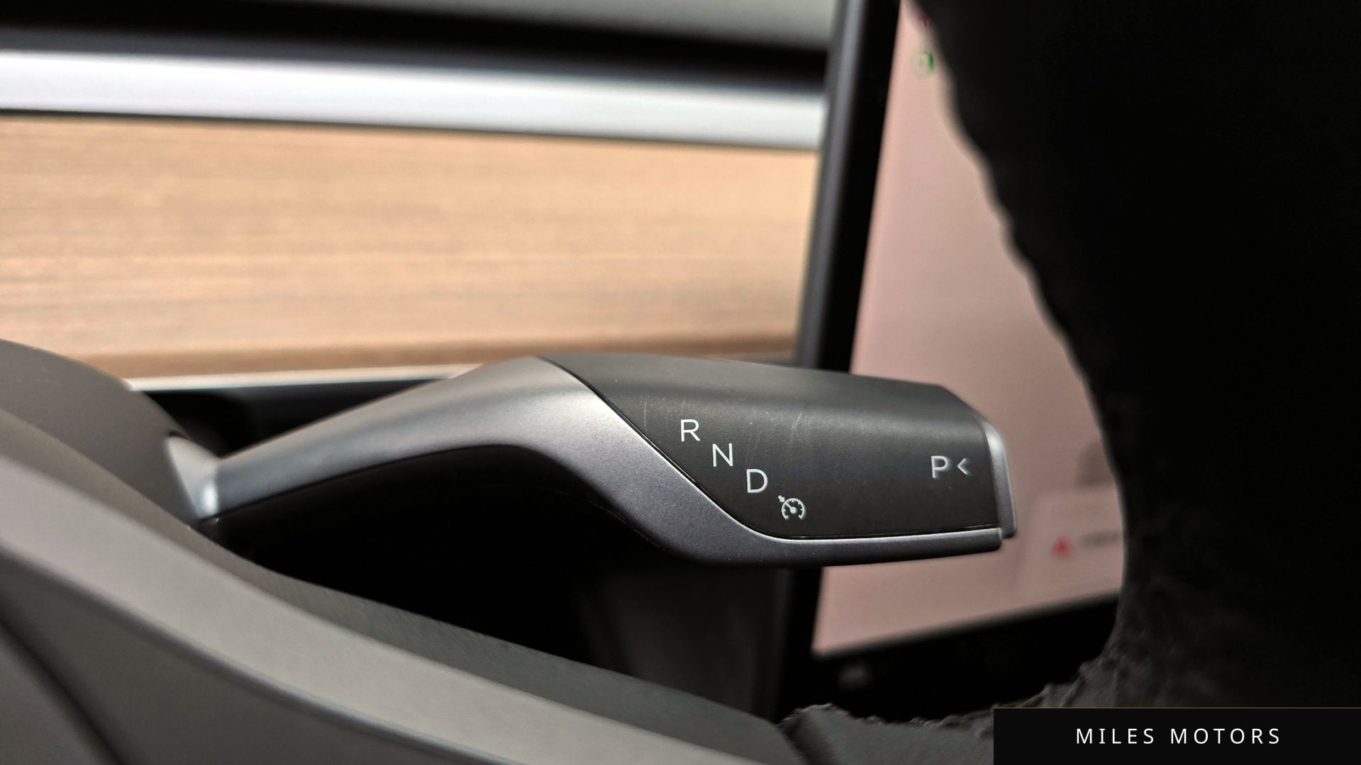 Tesla Model 3 2022 — миниатюра 9