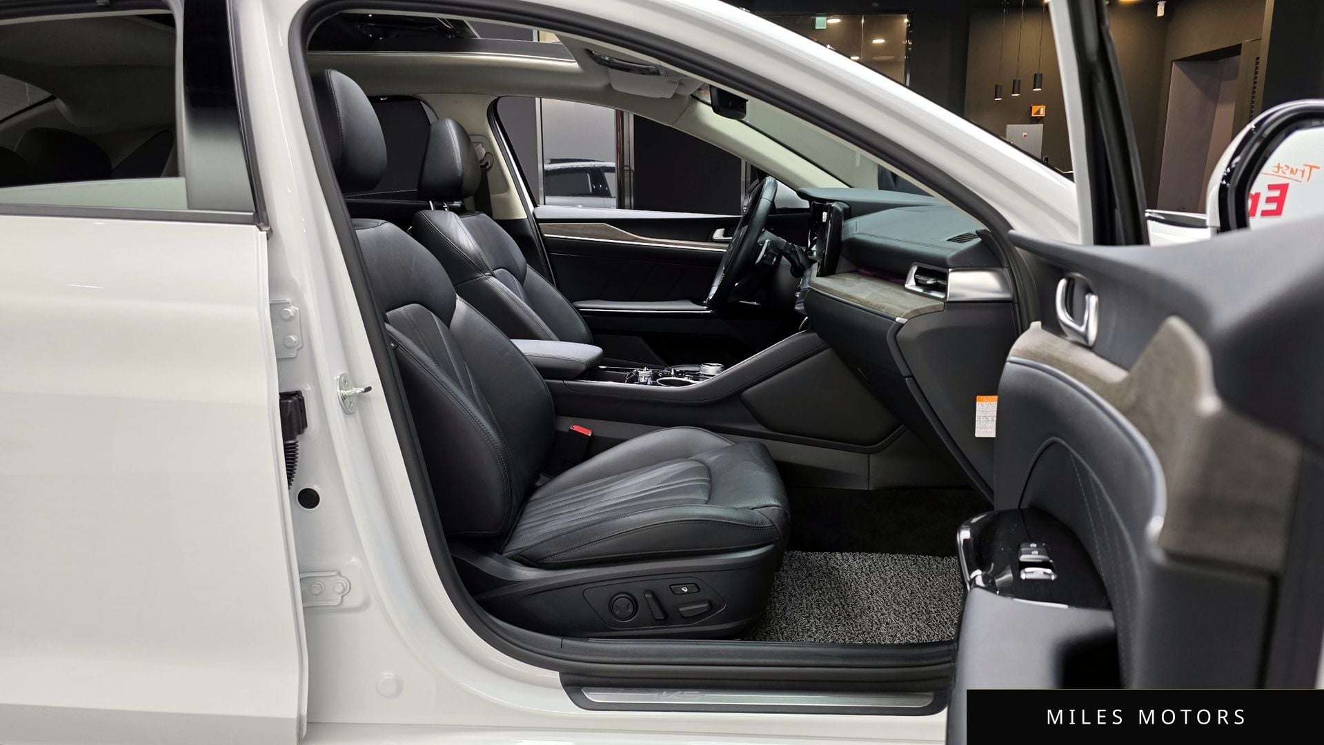 Kia K5 2023 — миниатюра 10