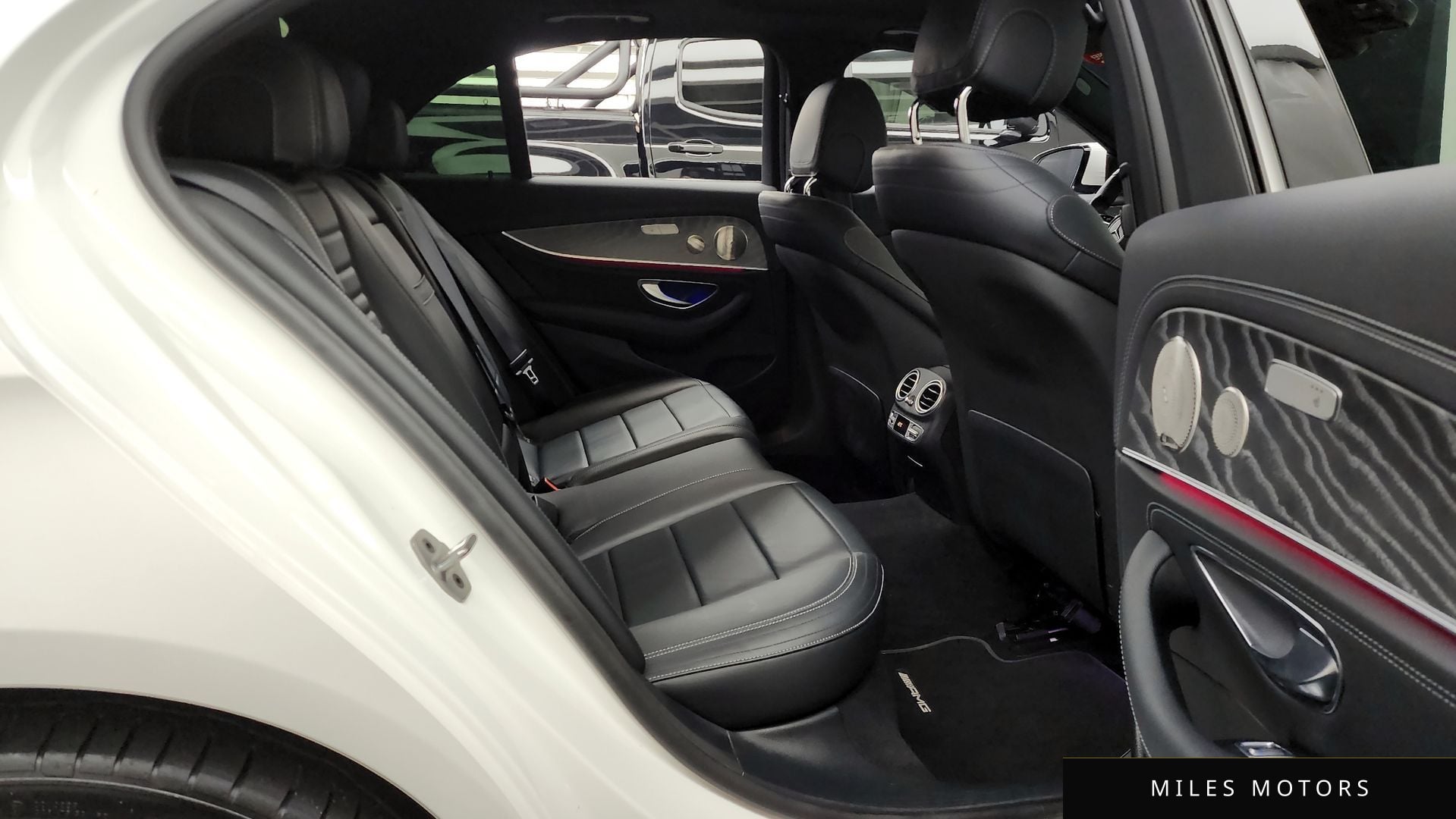 Mercedes-Benz E-Class W213 2021 — миниатюра 12