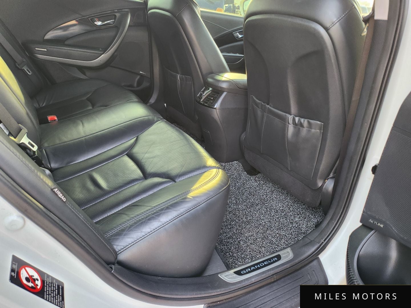Hyundai Grandeur 2014 — миниатюра 9