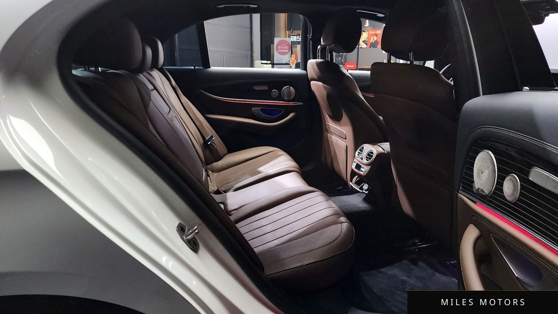 Mercedes-Benz E-Class W213 2022 — миниатюра 12