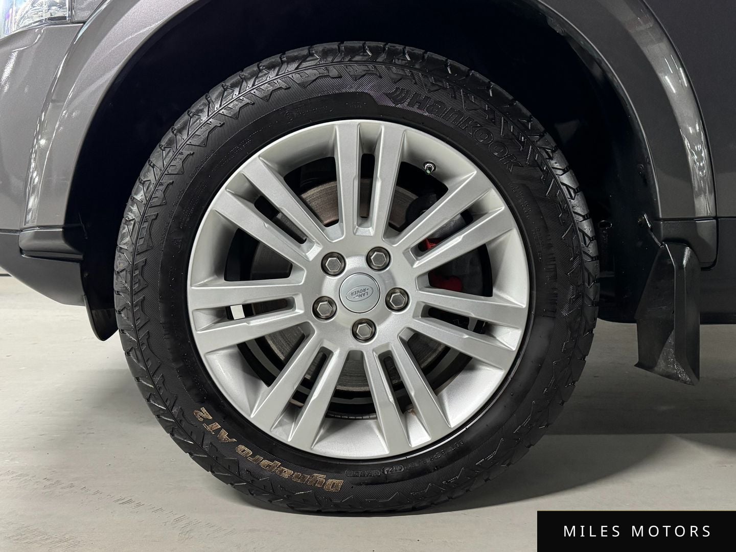 Land Rover Discovery 2016 — миниатюра 6
