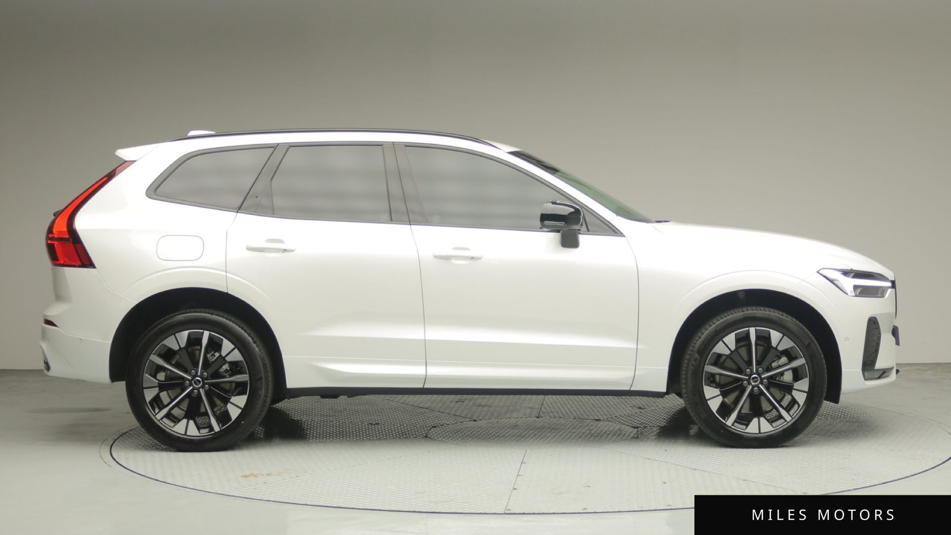 Volvo XC60 2026 — миниатюра 3