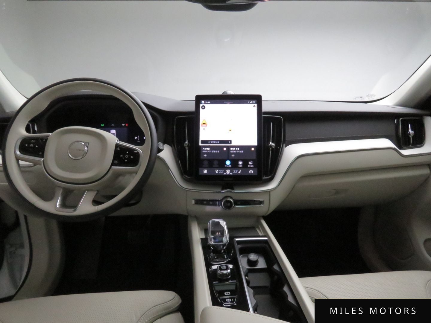 Volvo XC60 2026 — миниатюра 10
