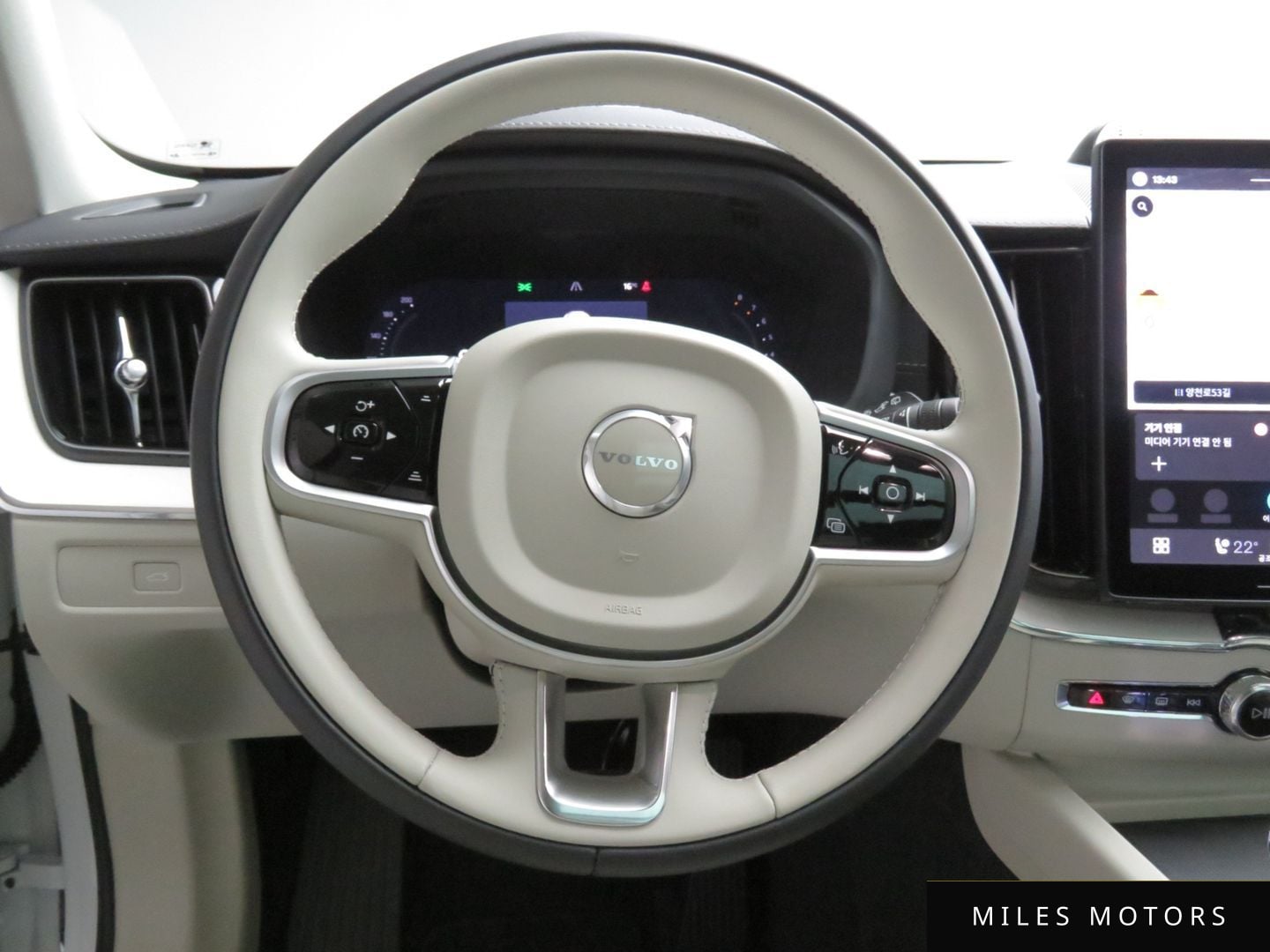 Volvo XC60 2026 — миниатюра 11