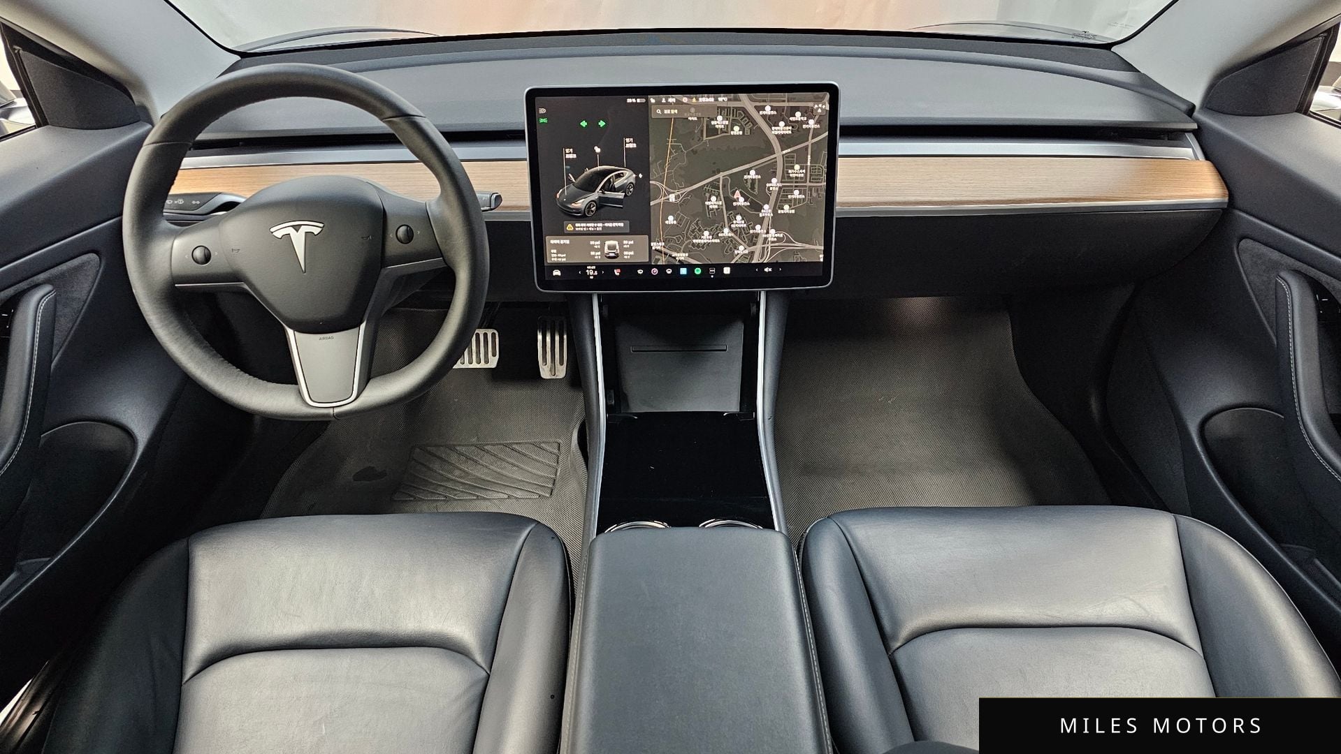 Tesla Model 3 2020 — миниатюра 7