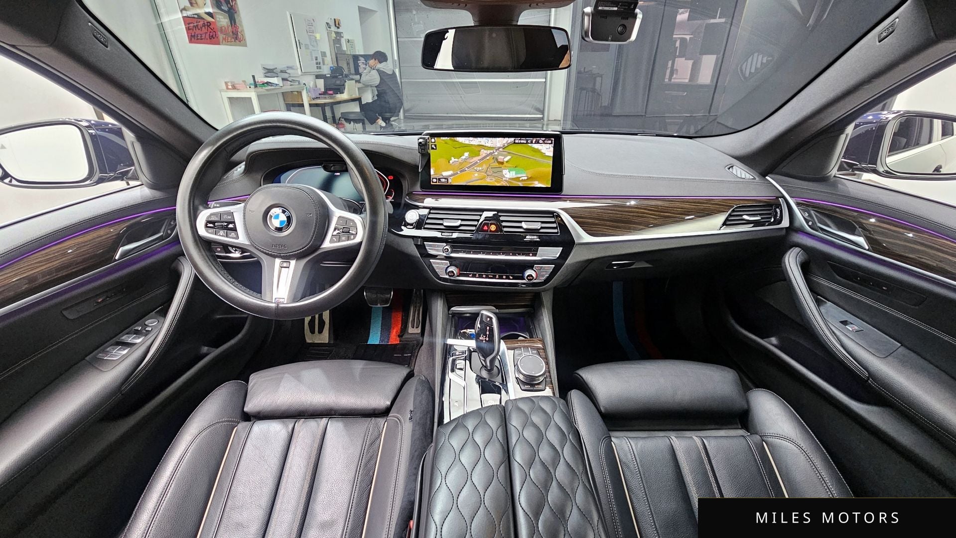 BMW 5 Series (G30) 2022 — миниатюра 7