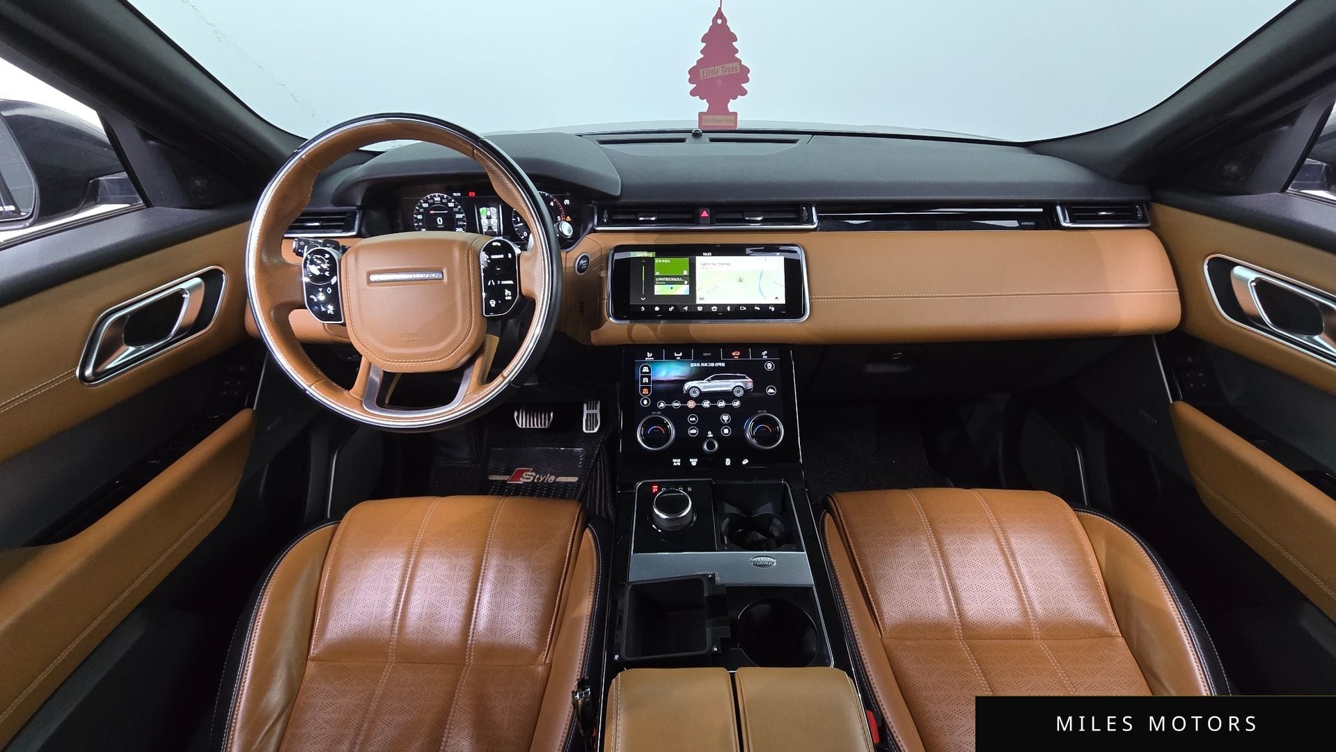 Land Rover Range Rover Velar 2018 — миниатюра 7