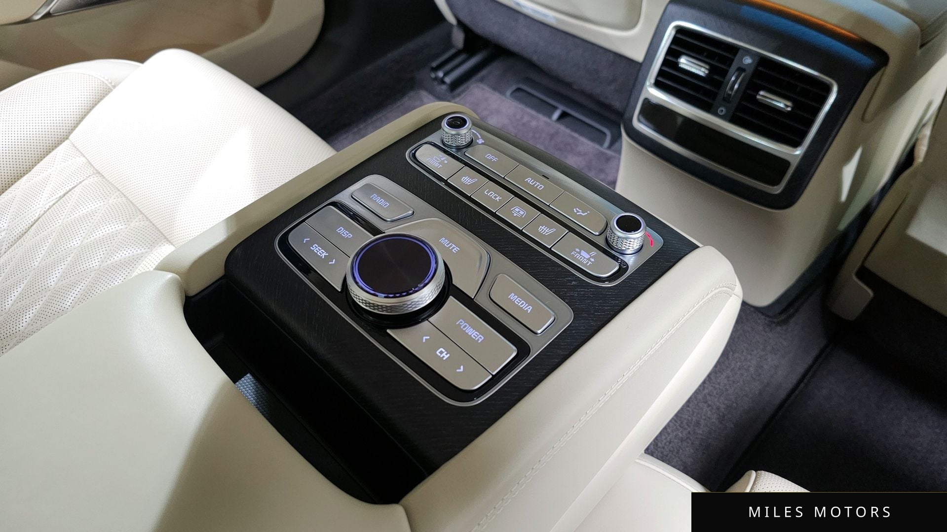 Kia 뉴 K9 2022 — миниатюра 19