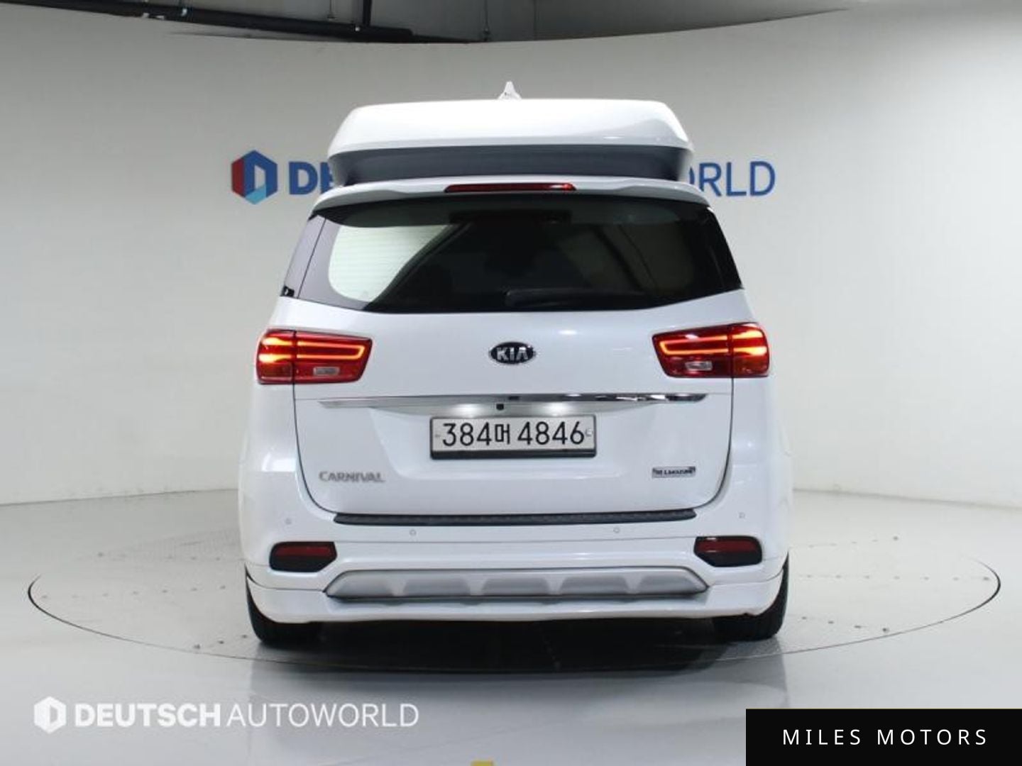 Kia Canival 2019 — миниатюра 3