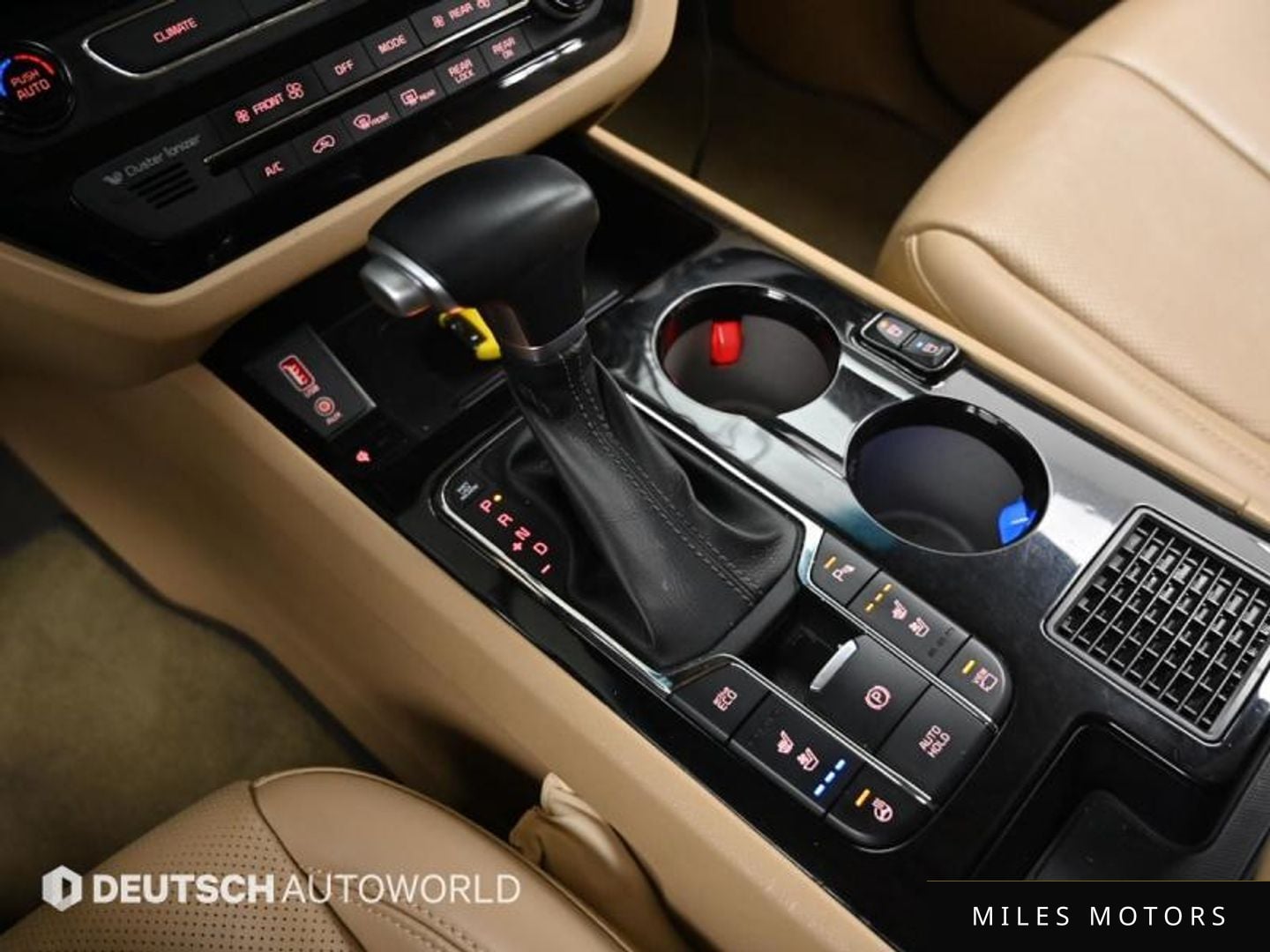 Kia Canival 2019 — миниатюра 8