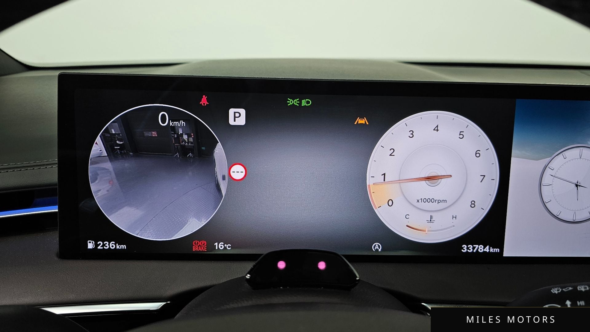 Genesis GV70 2025 — миниатюра 8