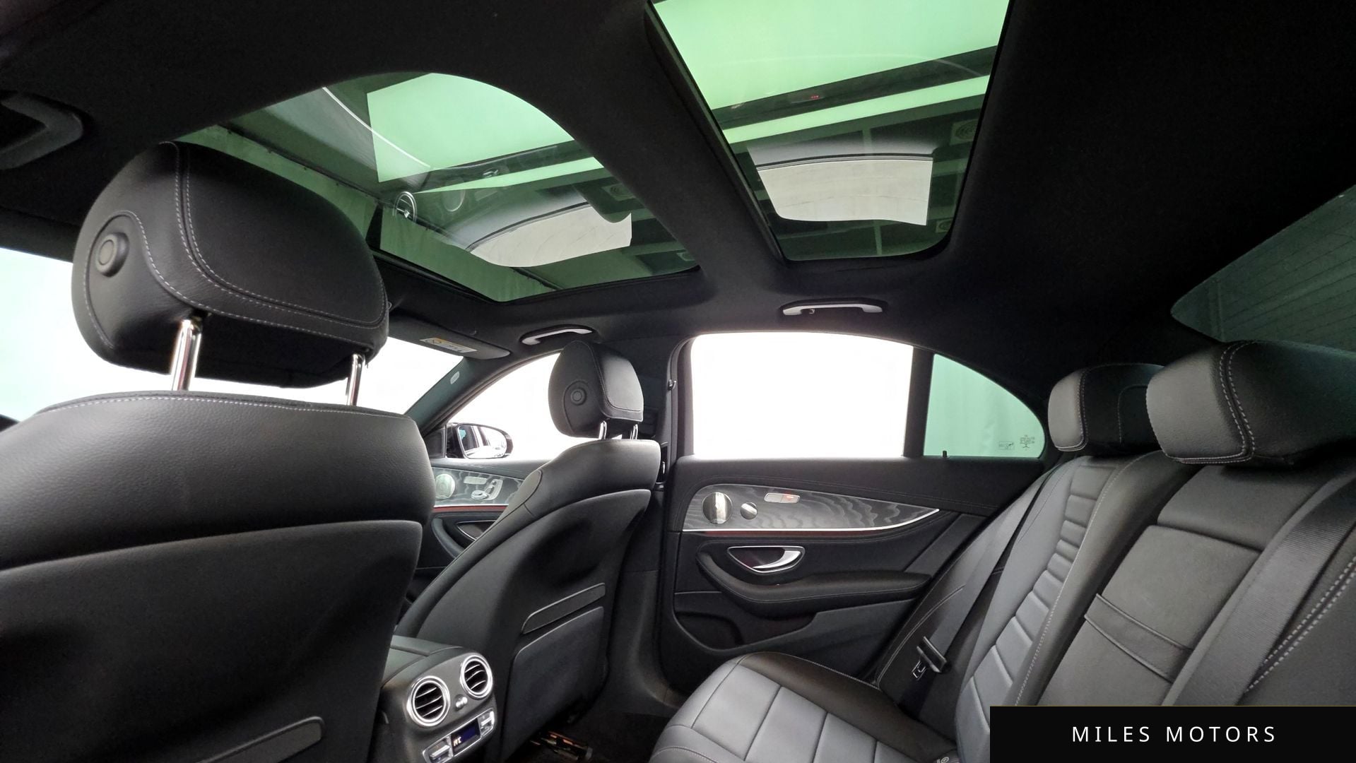 Mercedes-Benz E-Class W213 2023 — миниатюра 19