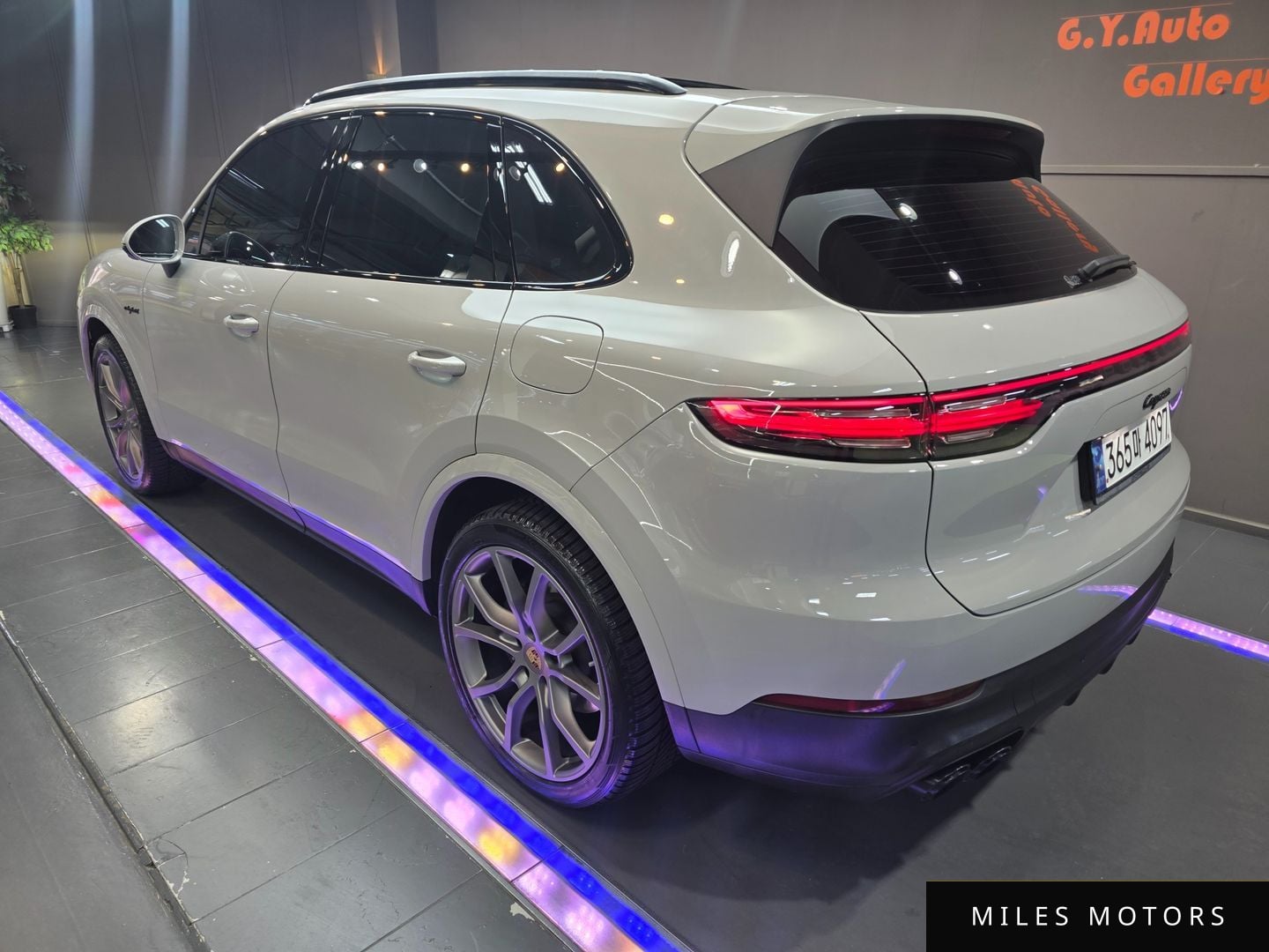 Porsche 카이엔 (PO536) 2023 — миниатюра 2