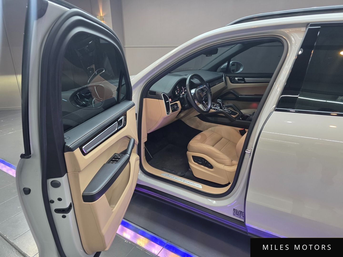 Porsche 카이엔 (PO536) 2023 — миниатюра 10