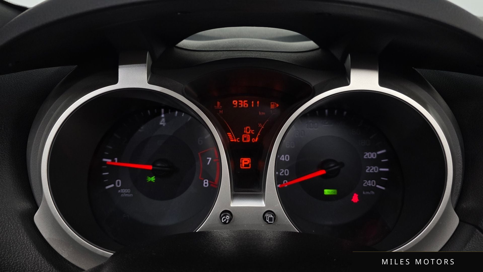 Nissan Juke 2017 — миниатюра 8