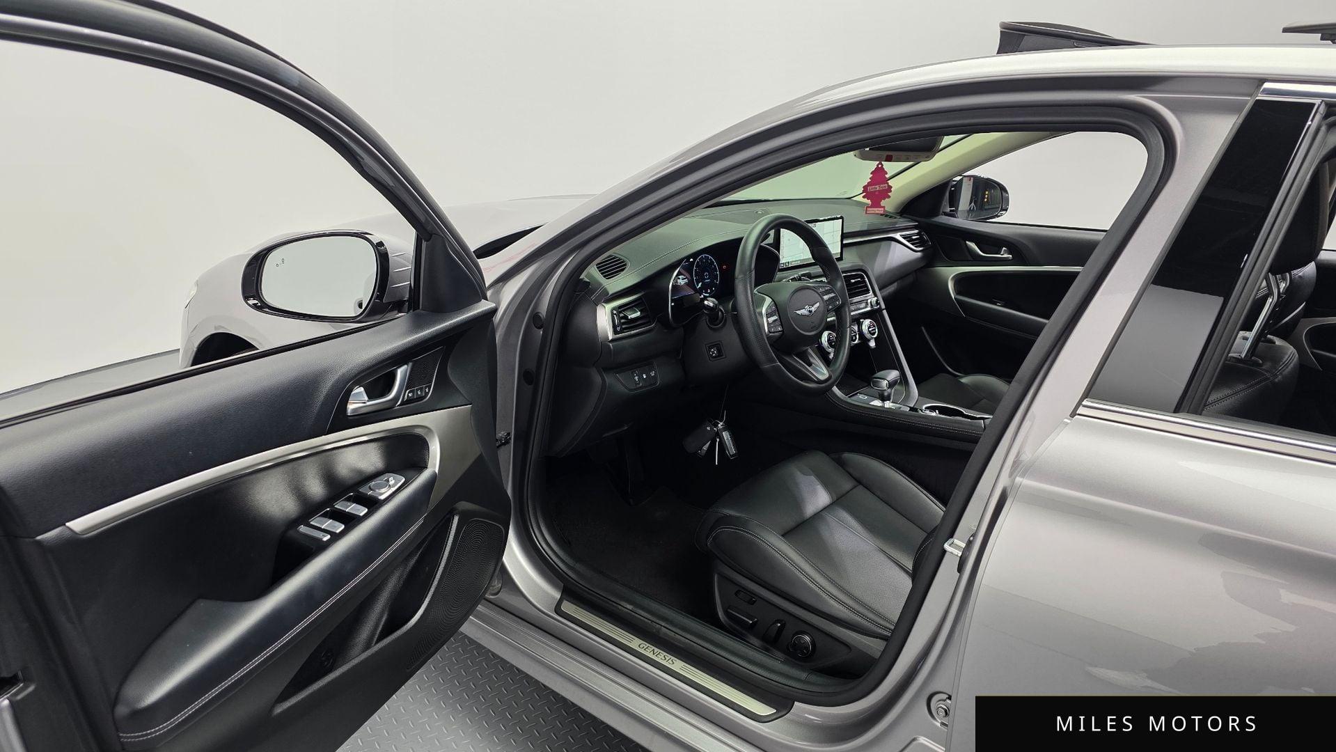 Genesis G70 2023 — миниатюра 10