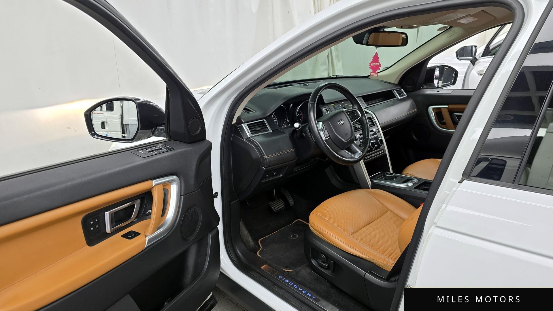 Land Rover Discovery Sport 2018 — миниатюра 6