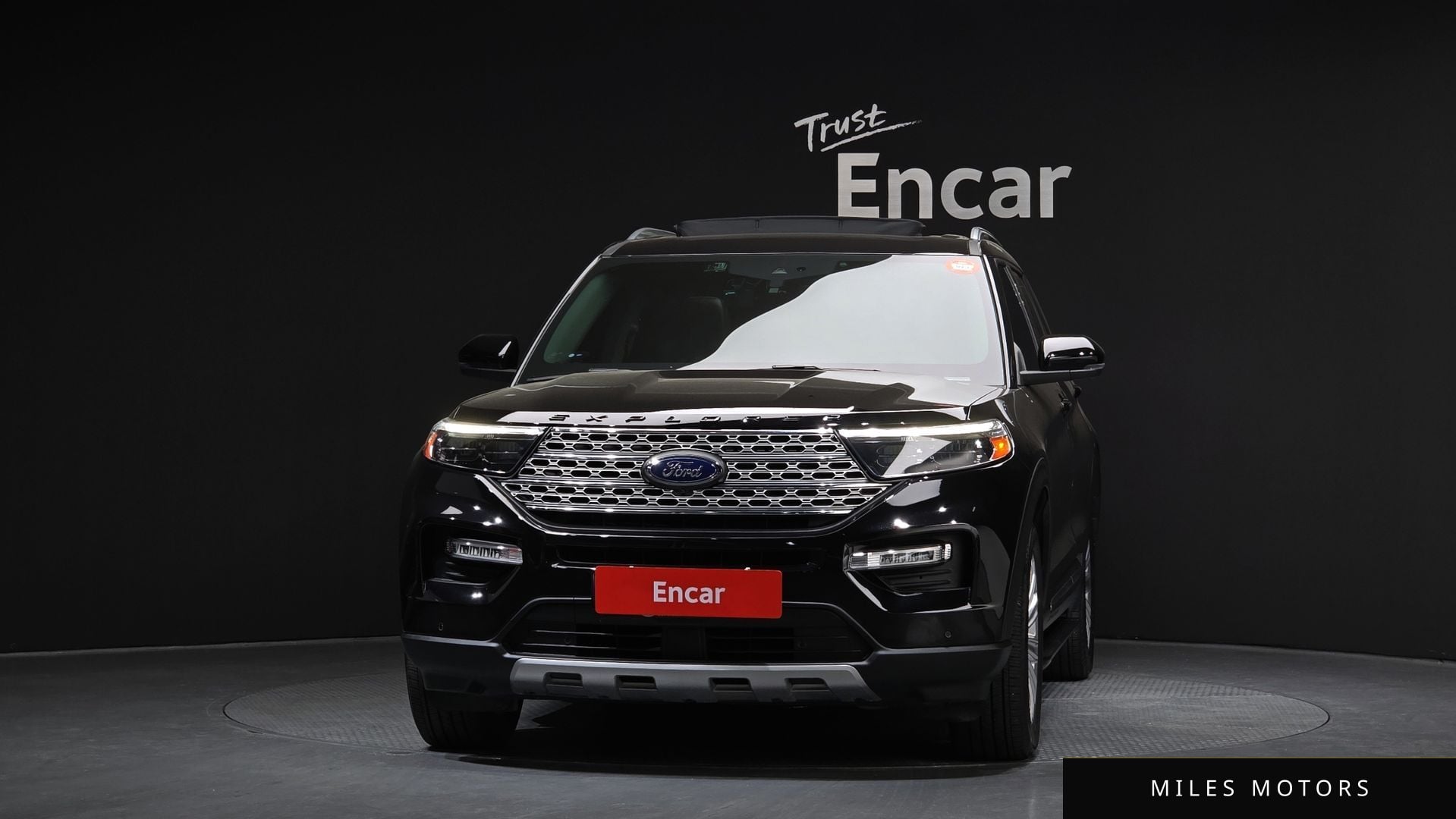 Ford Explorer 2022 — миниатюра 3