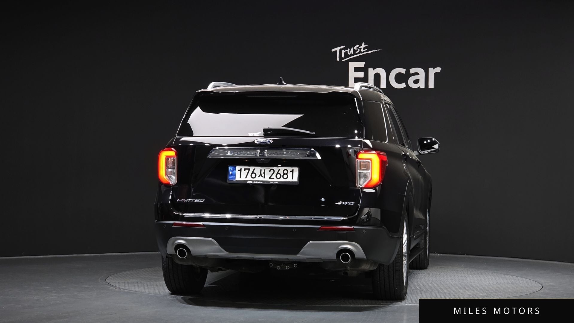 Ford Explorer 2022 — миниатюра 4